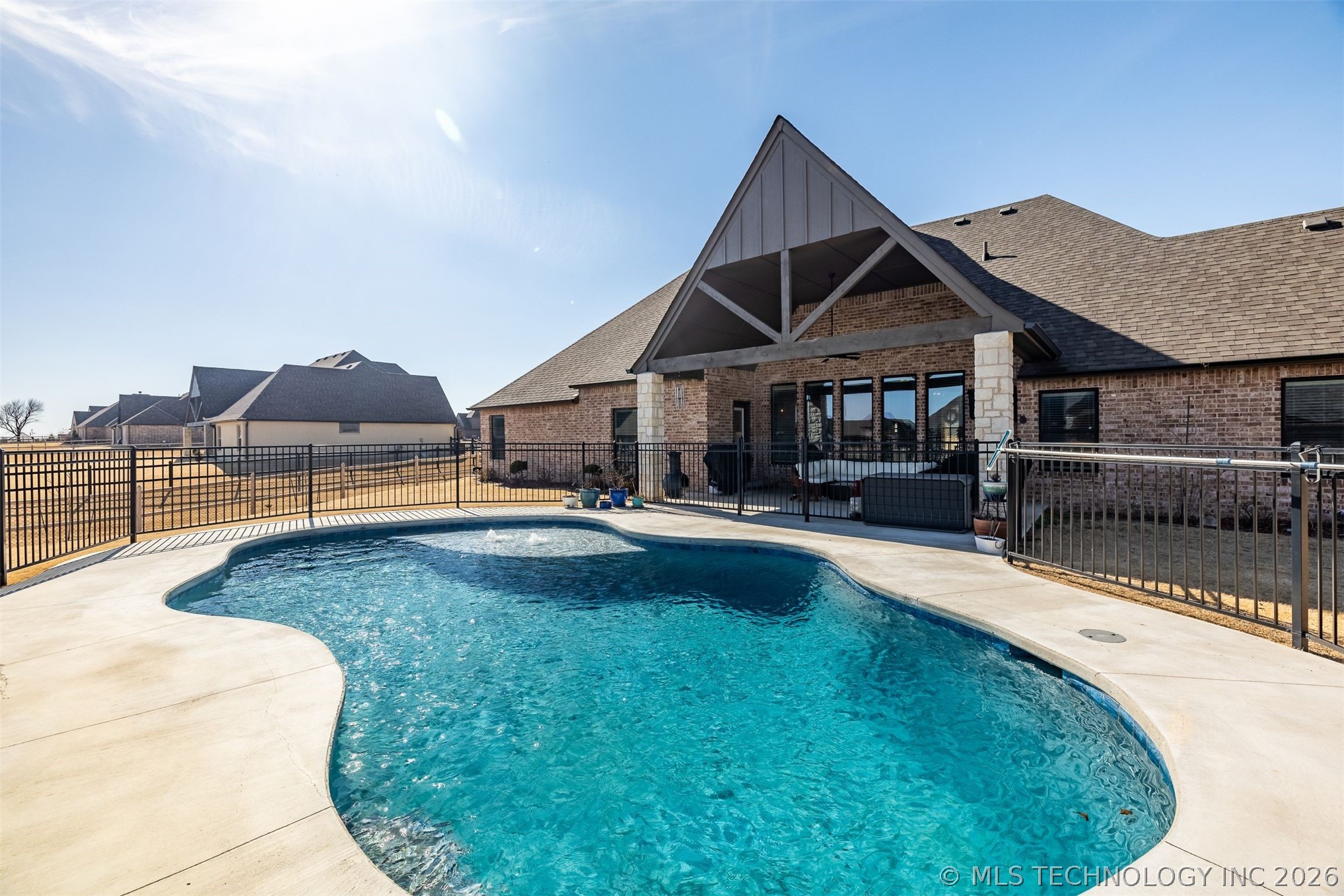 11391 S 213th East Avenue