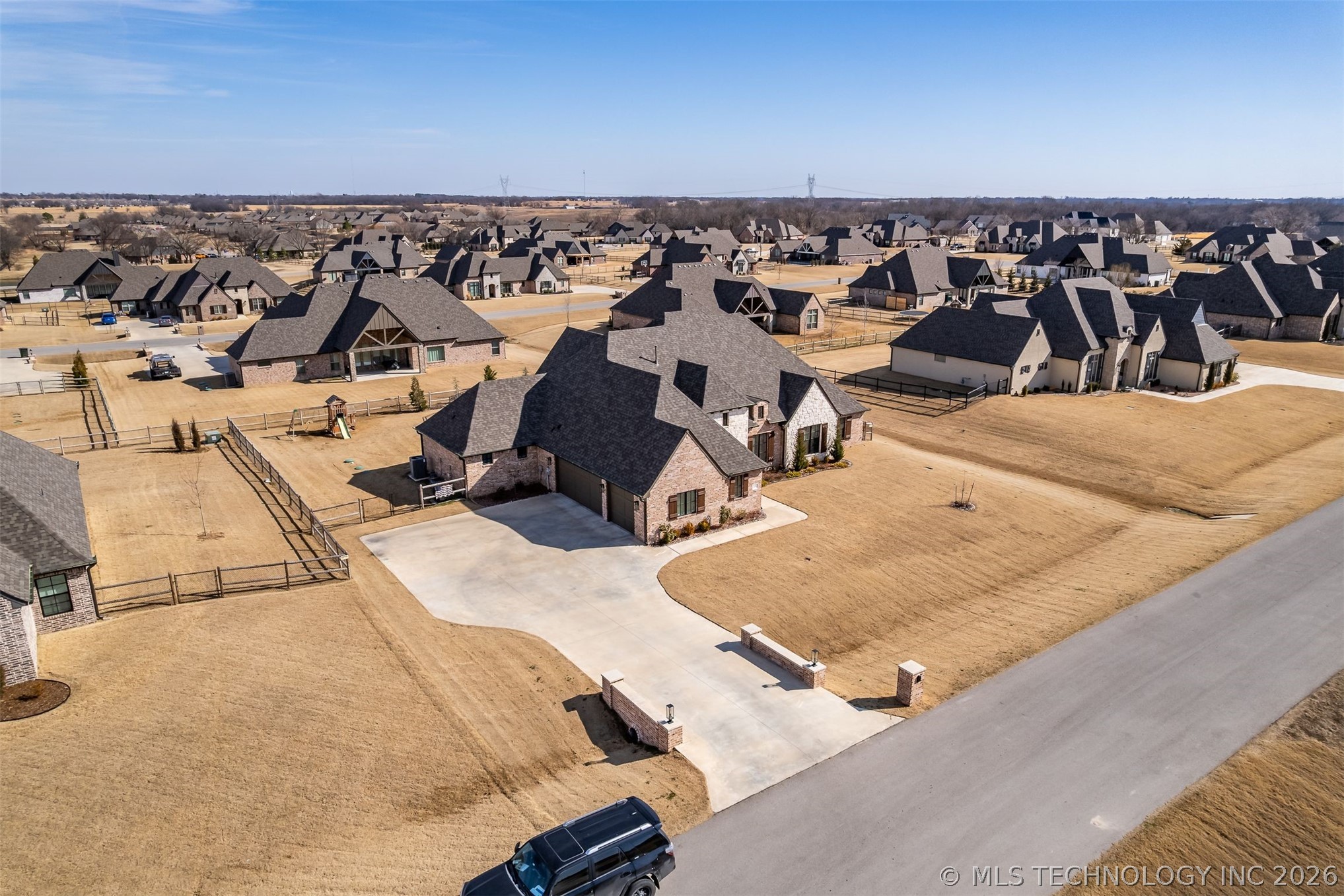 11391 S 213th East Avenue