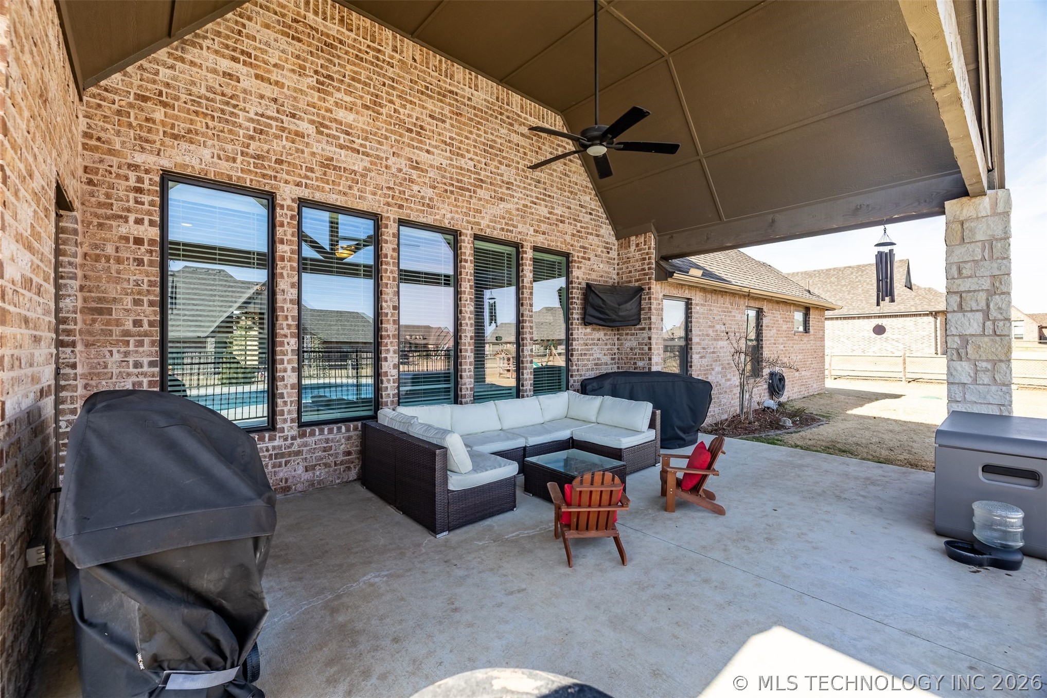 11391 S 213th East Avenue