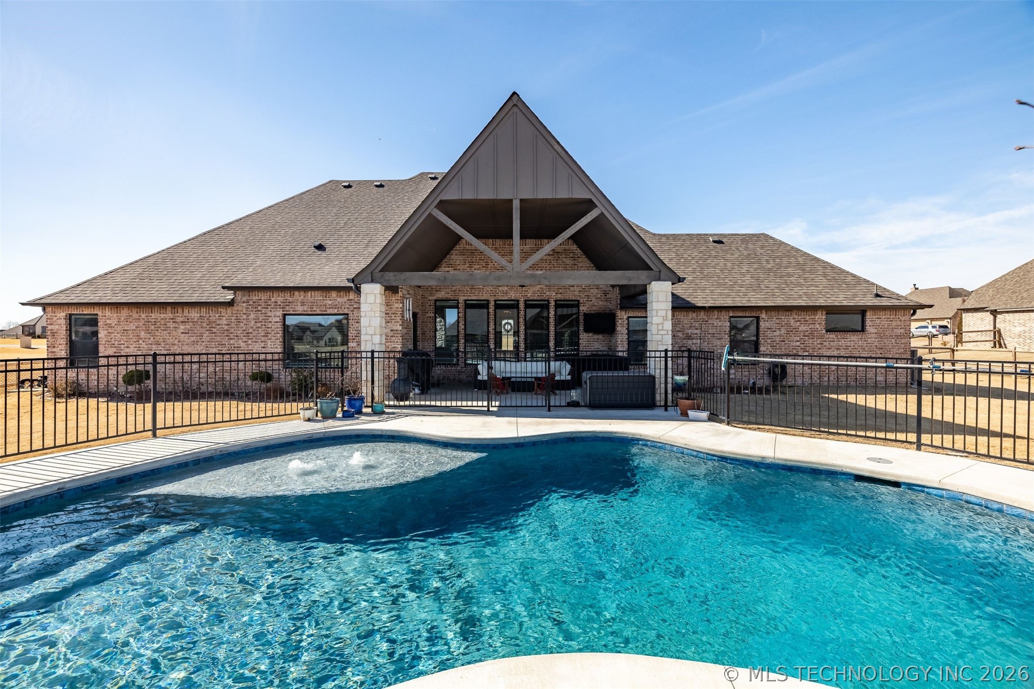 11391 S 213th East Avenue