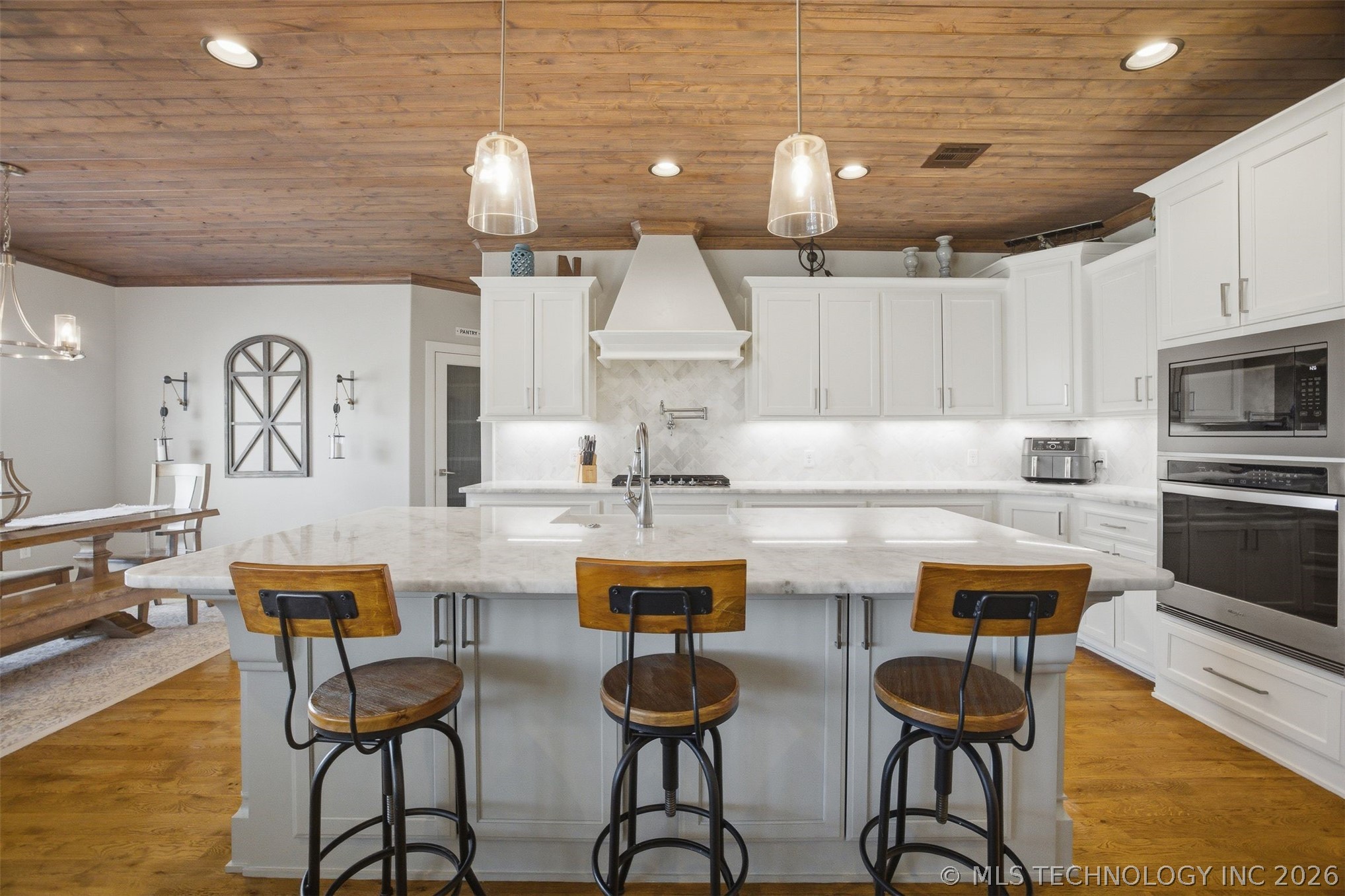 11391 S 213th East Avenue