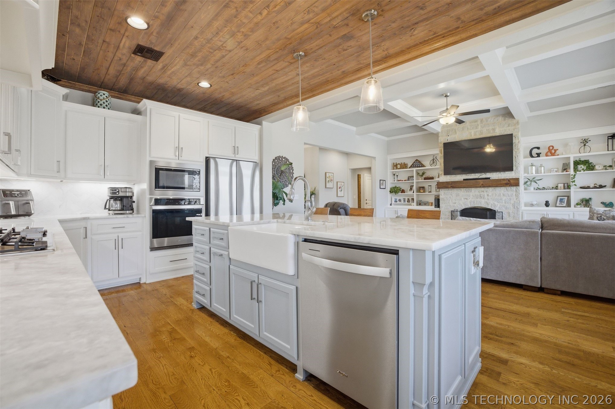 11391 S 213th East Avenue