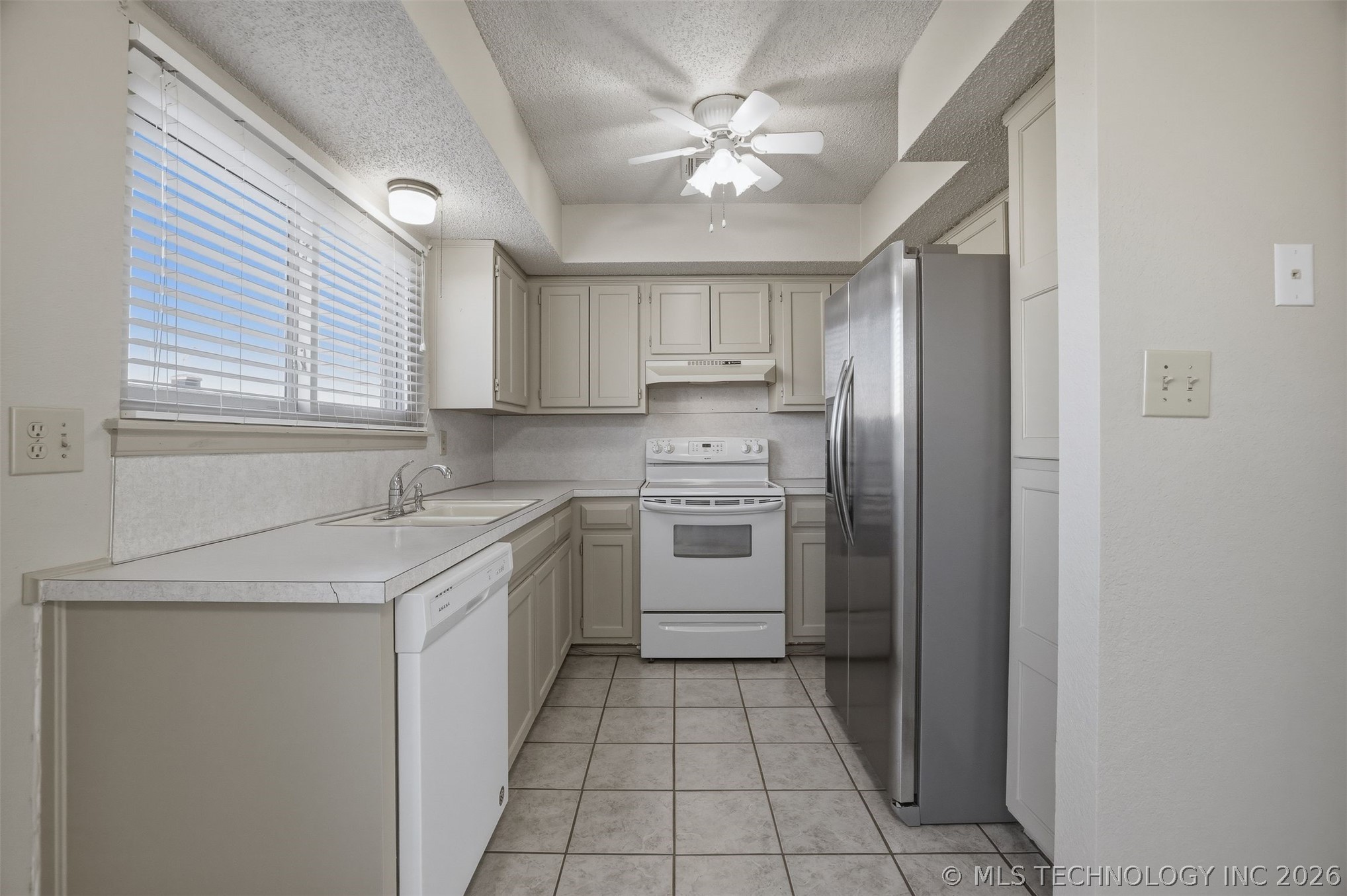 1231 E 112th Street 26-1D