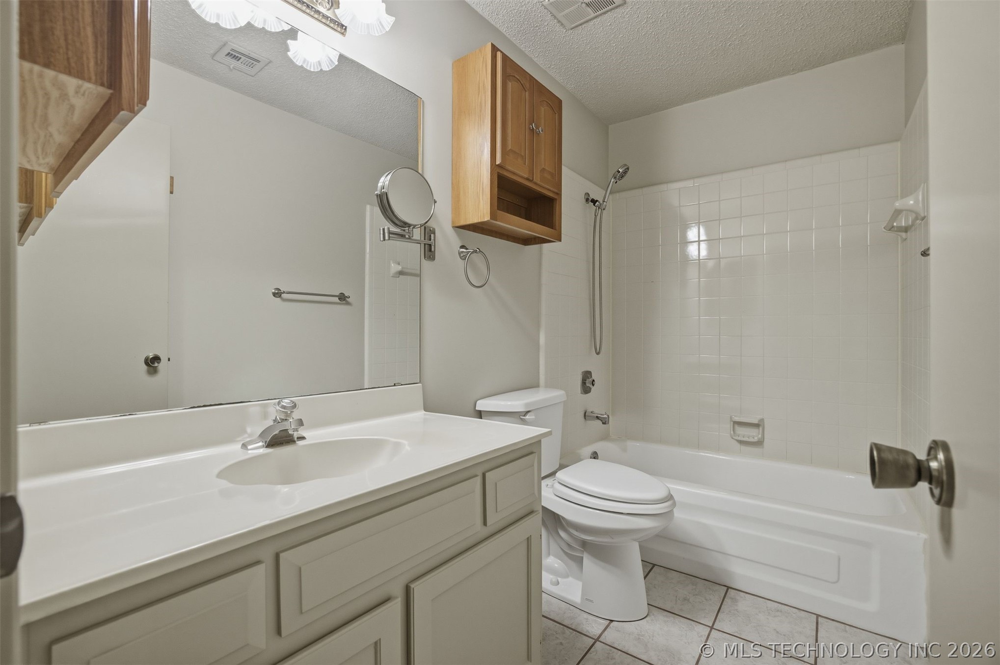 1231 E 112th Street 26-1D