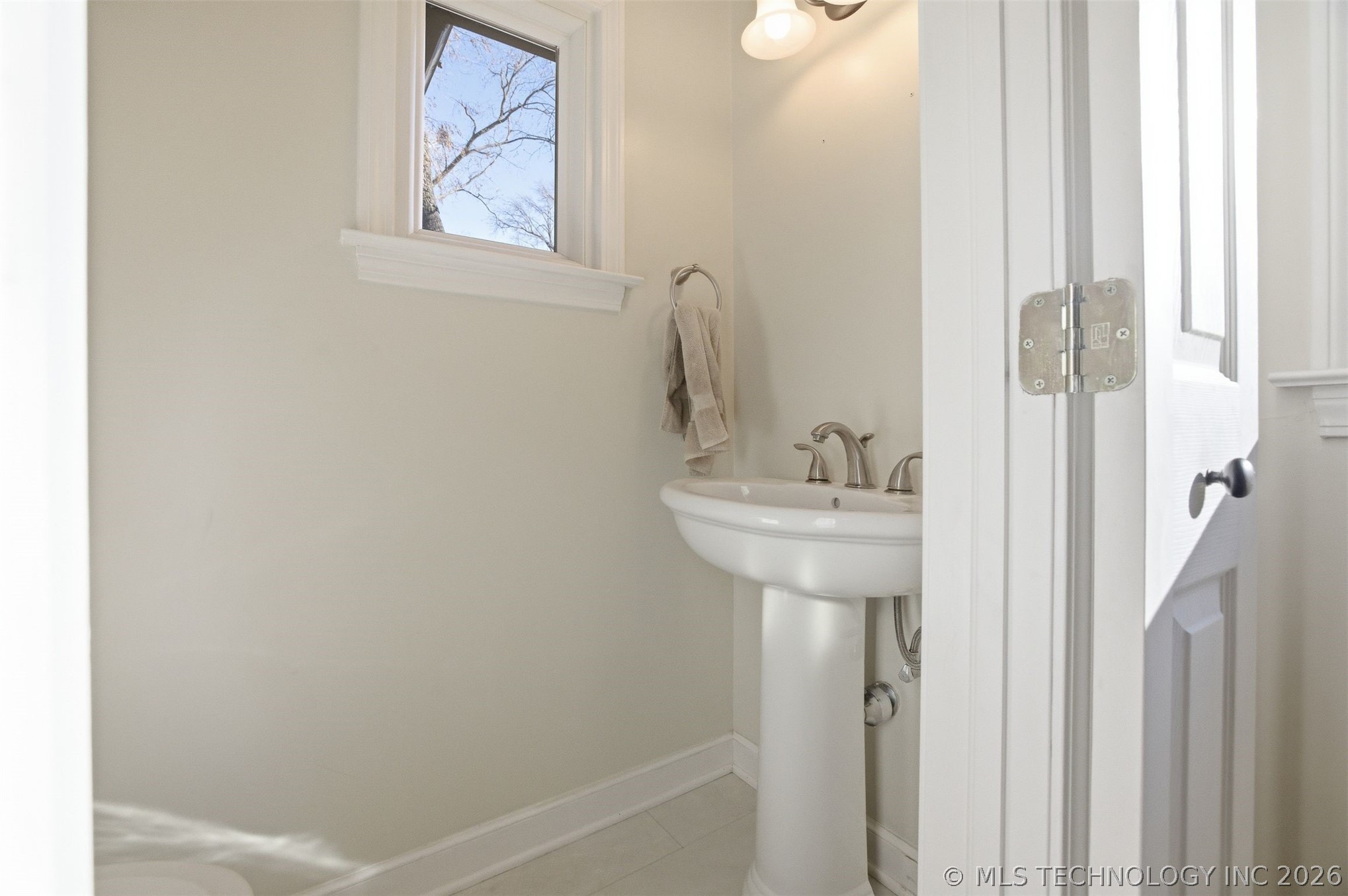 5644 S Delaware Avenue