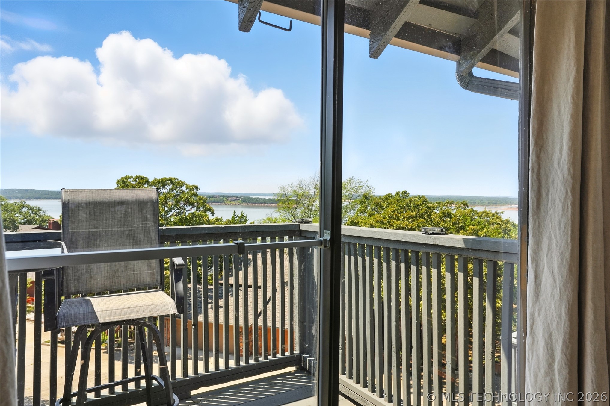 42 Diamond Head Drive 42
