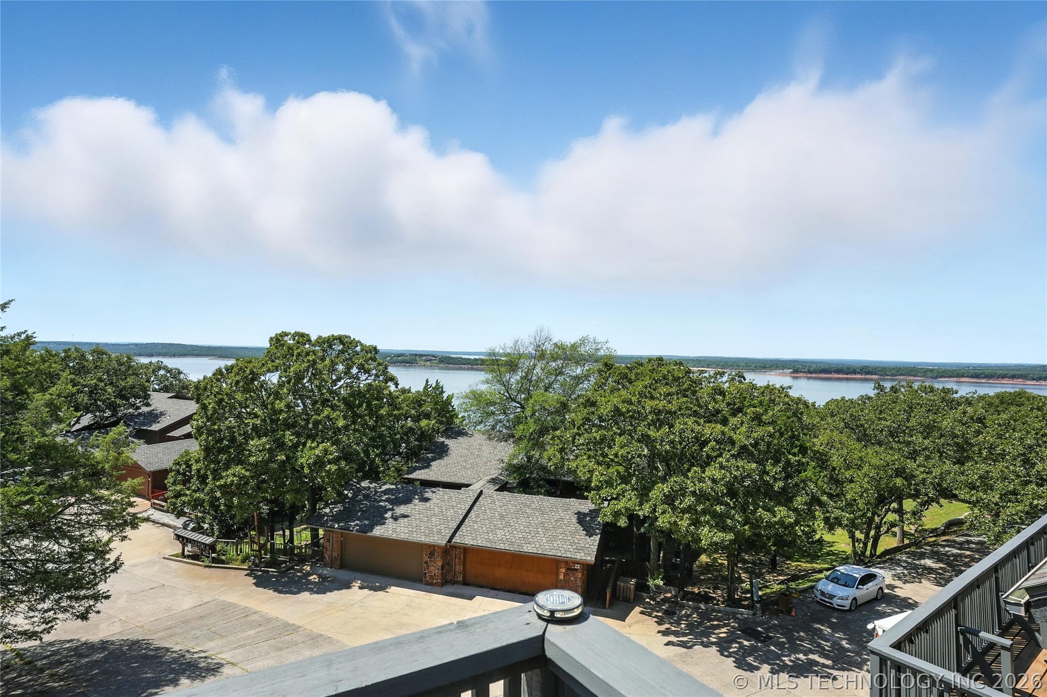 42 Diamond Head Drive 42