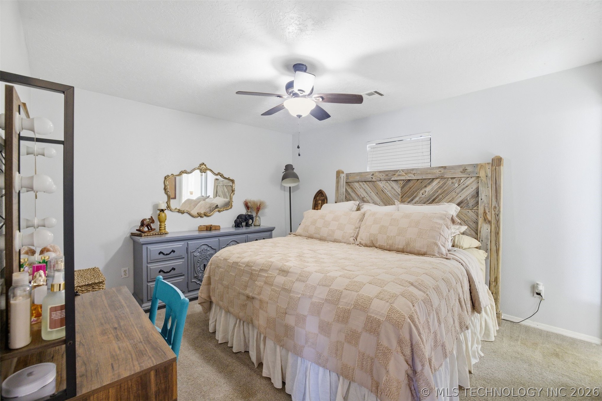 111 W Redwood Street