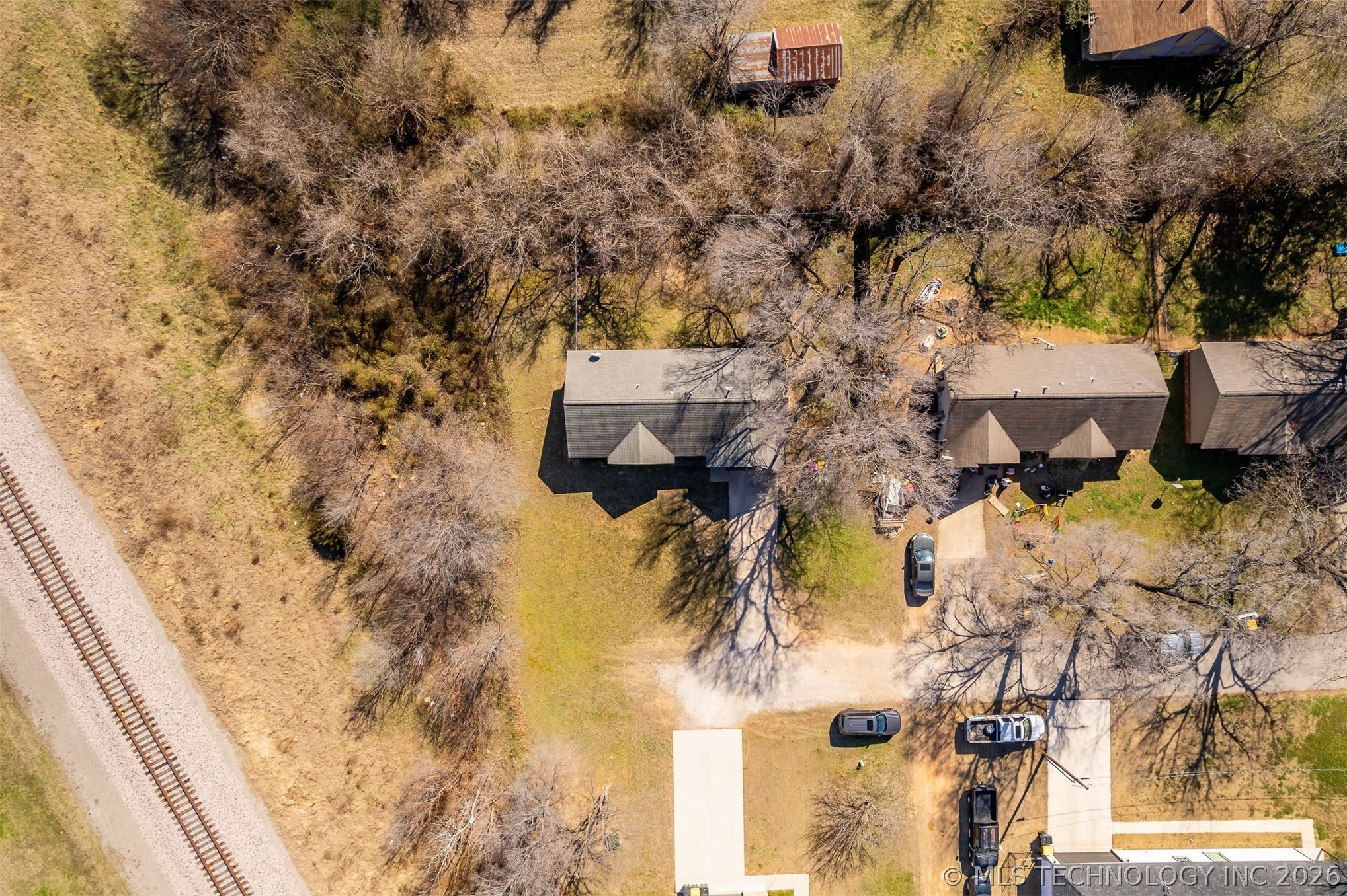 111 W Redwood Street