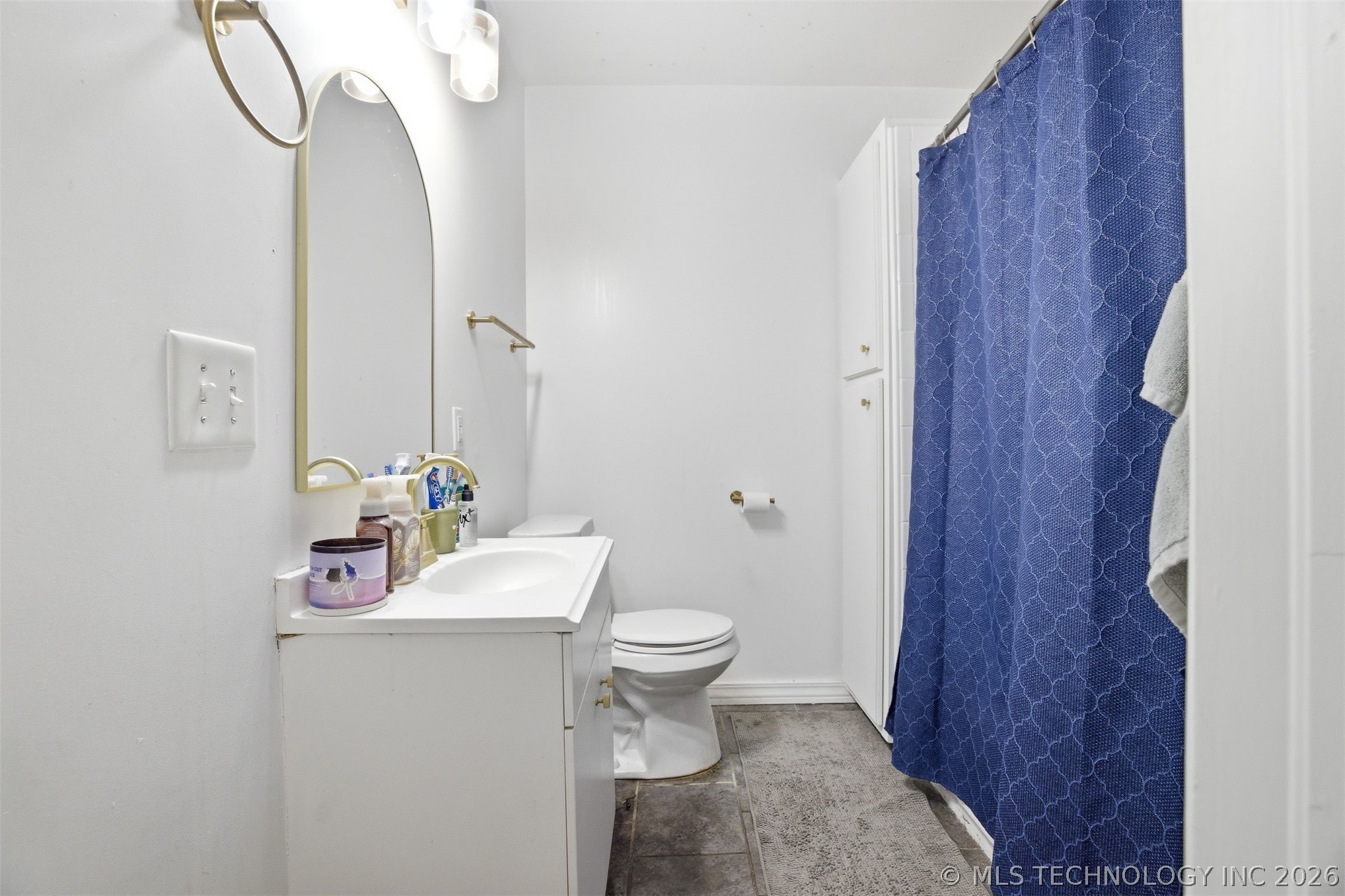 1332 S Knoxville Avenue