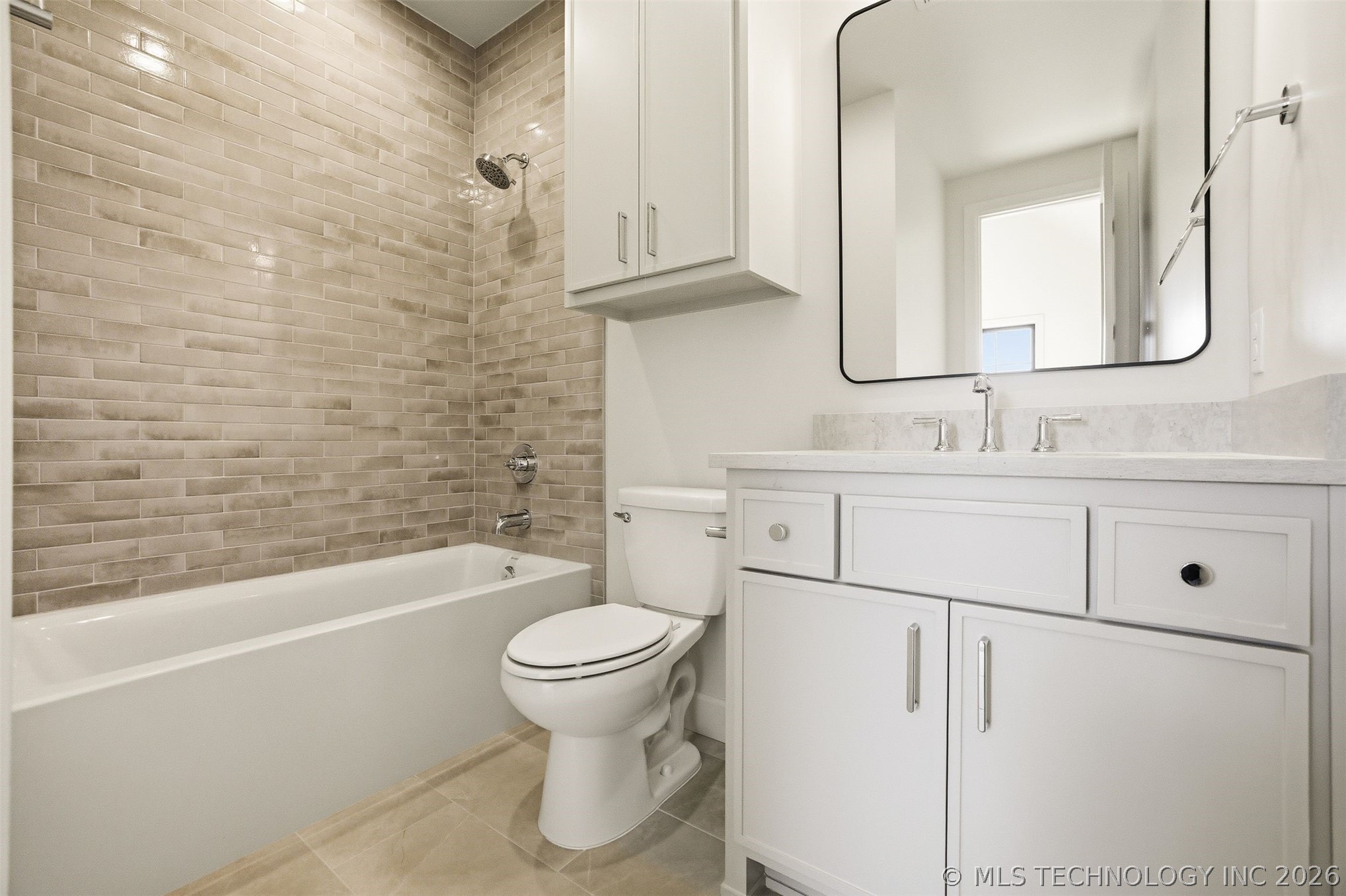 2241 S Florence Avenue