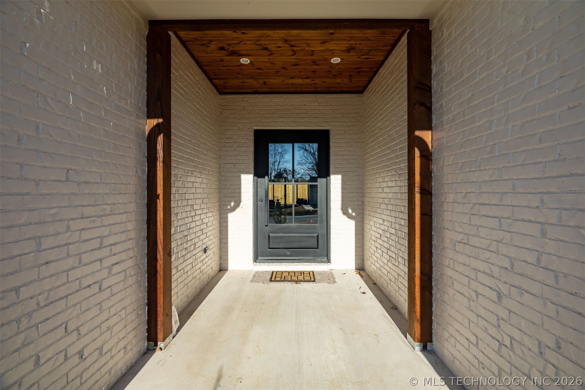 2241 S Florence Avenue