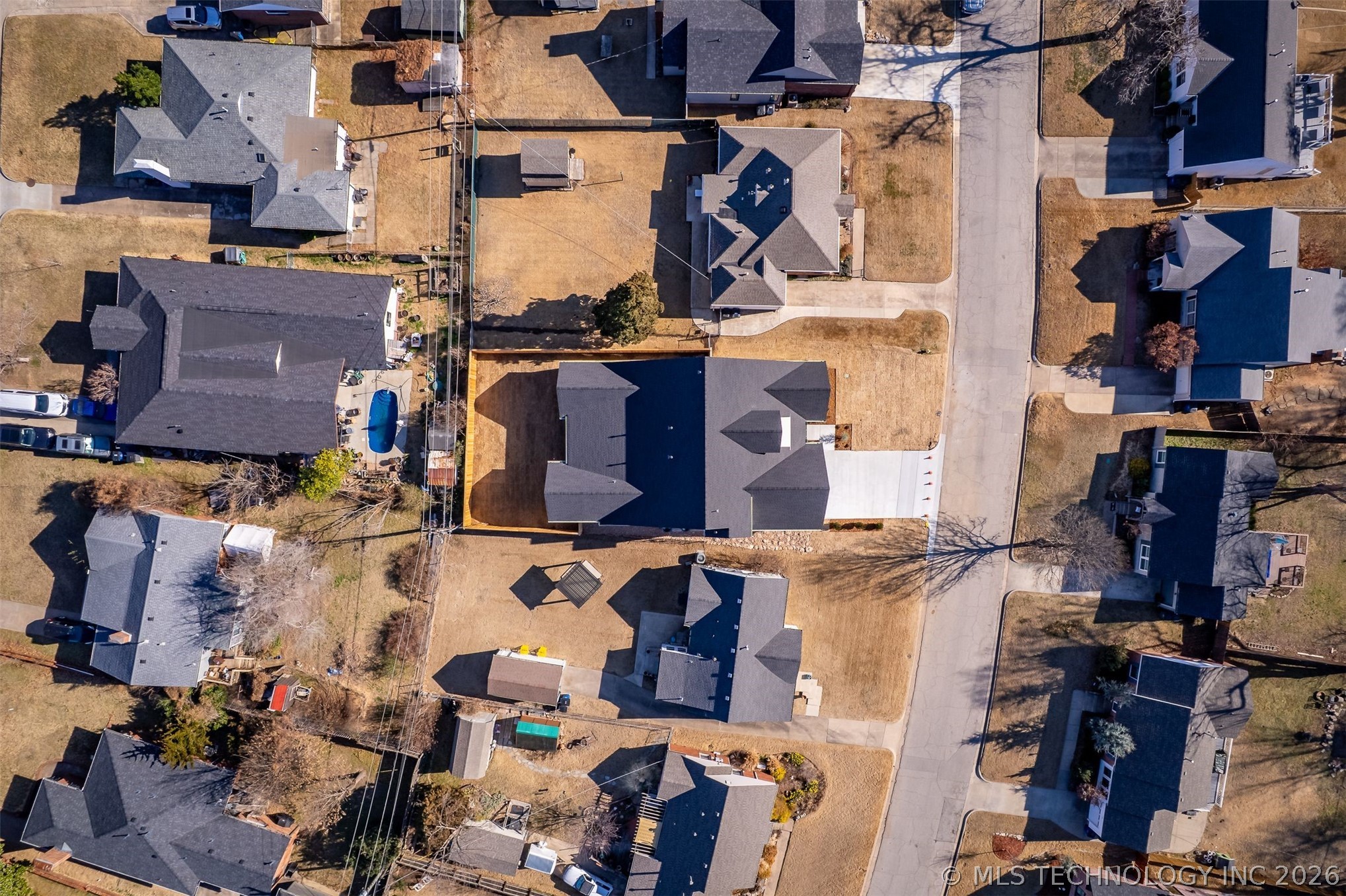 2241 S Florence Avenue