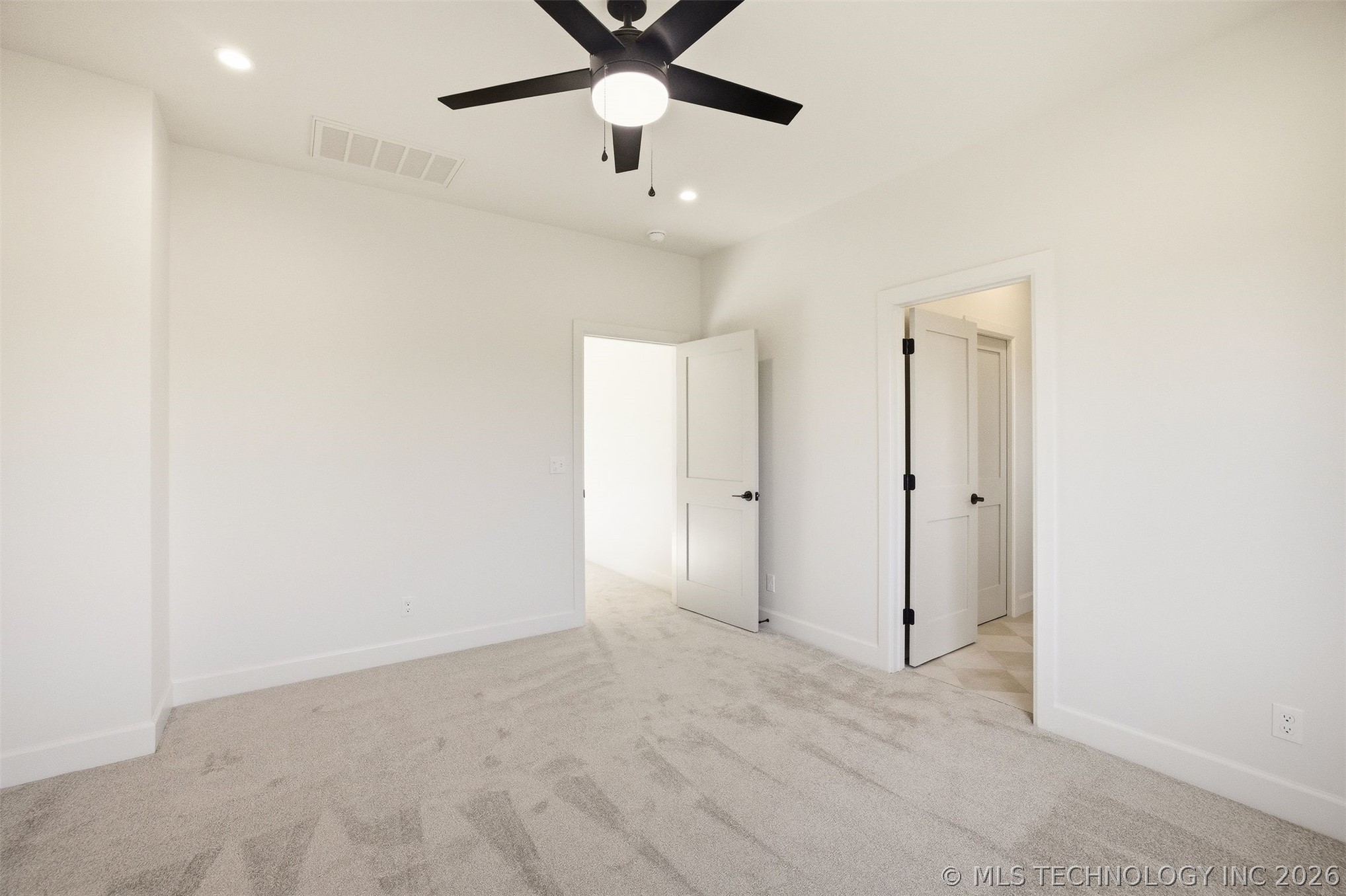 2241 S Florence Avenue