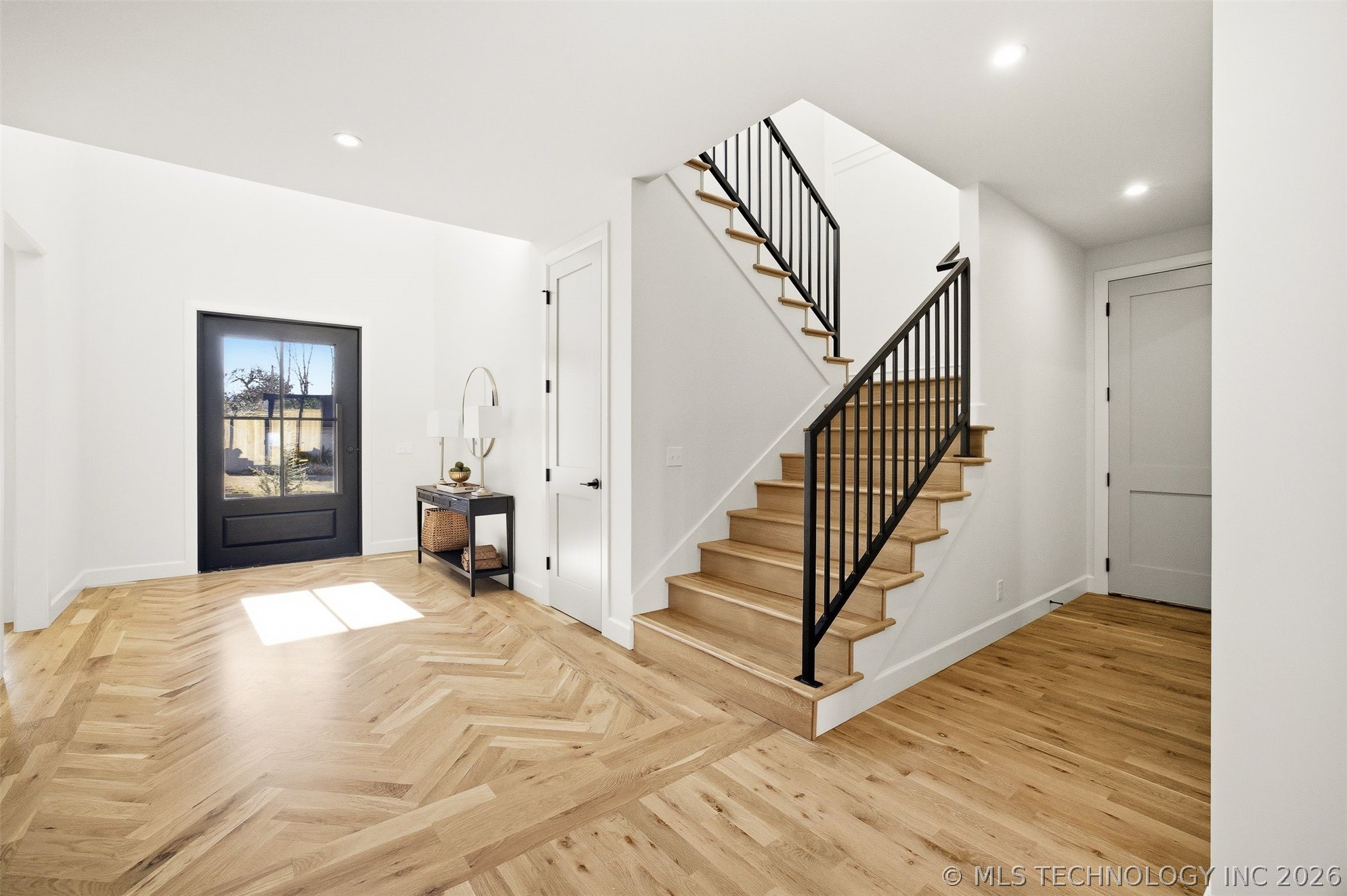 2241 S Florence Avenue