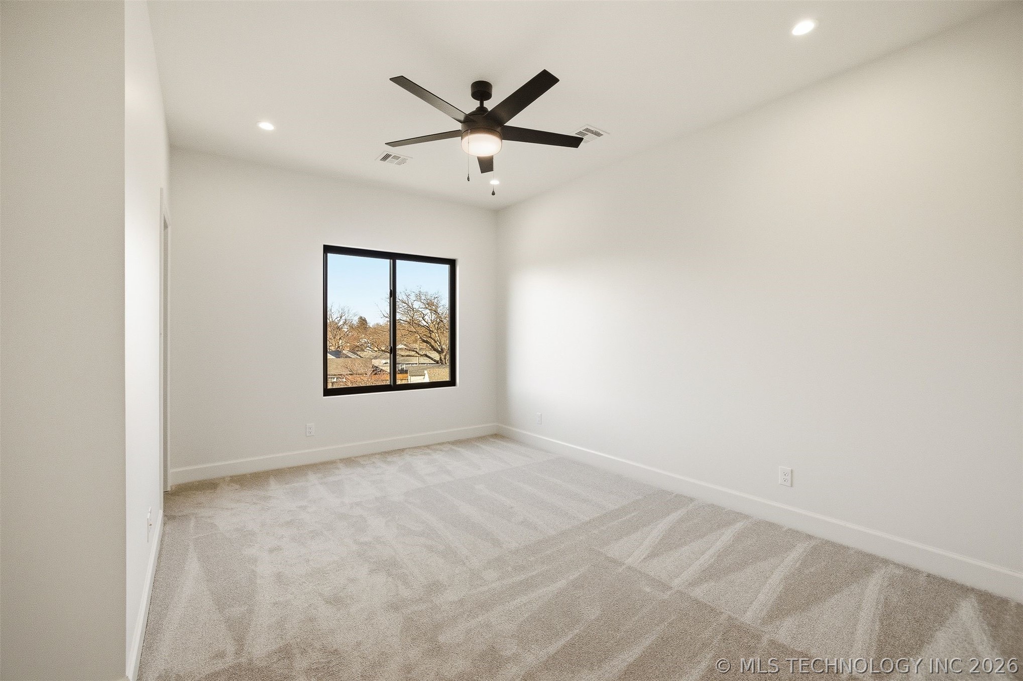 2241 S Florence Avenue