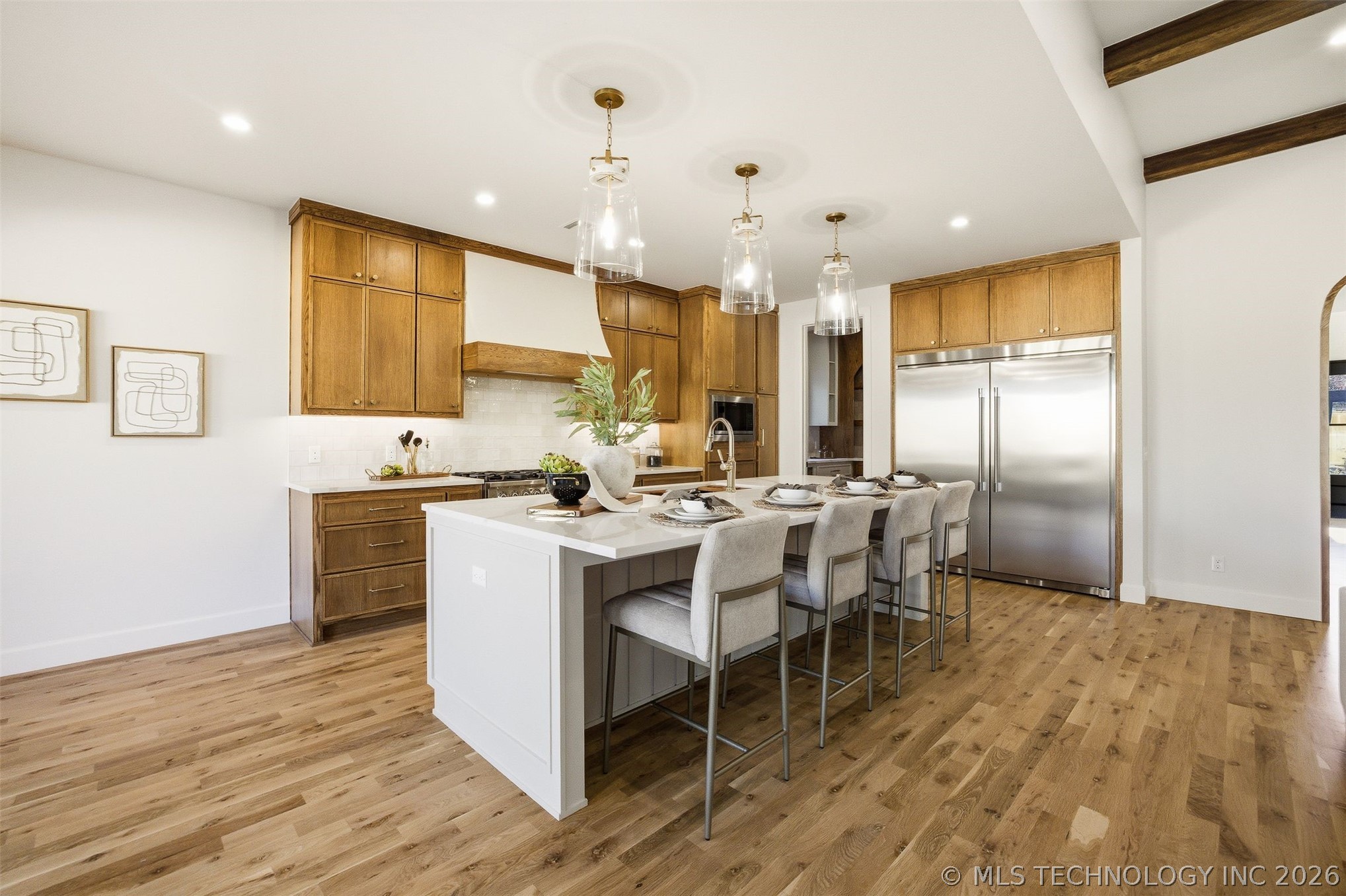 2241 S Florence Avenue