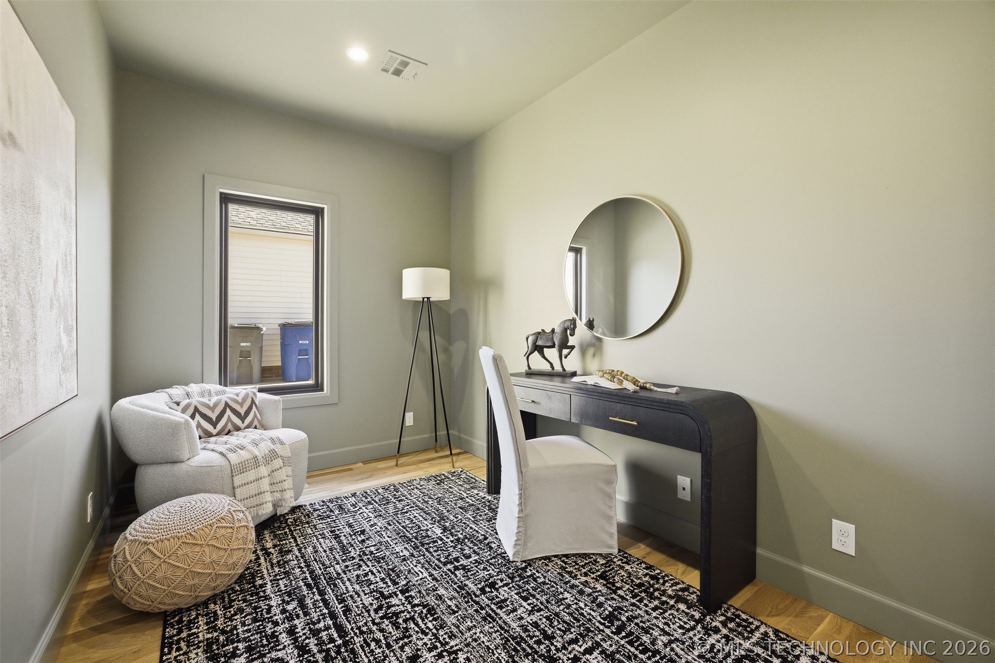 2241 S Florence Avenue