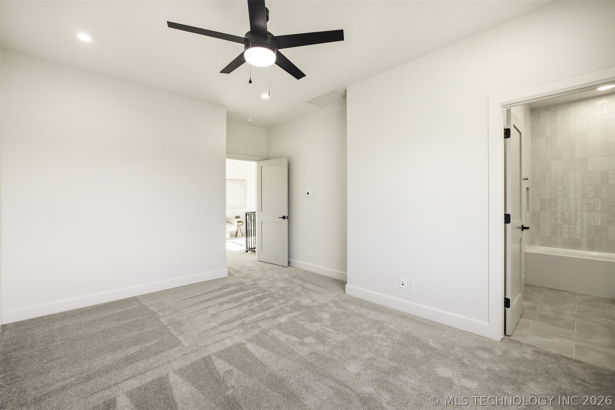 2241 S Florence Avenue