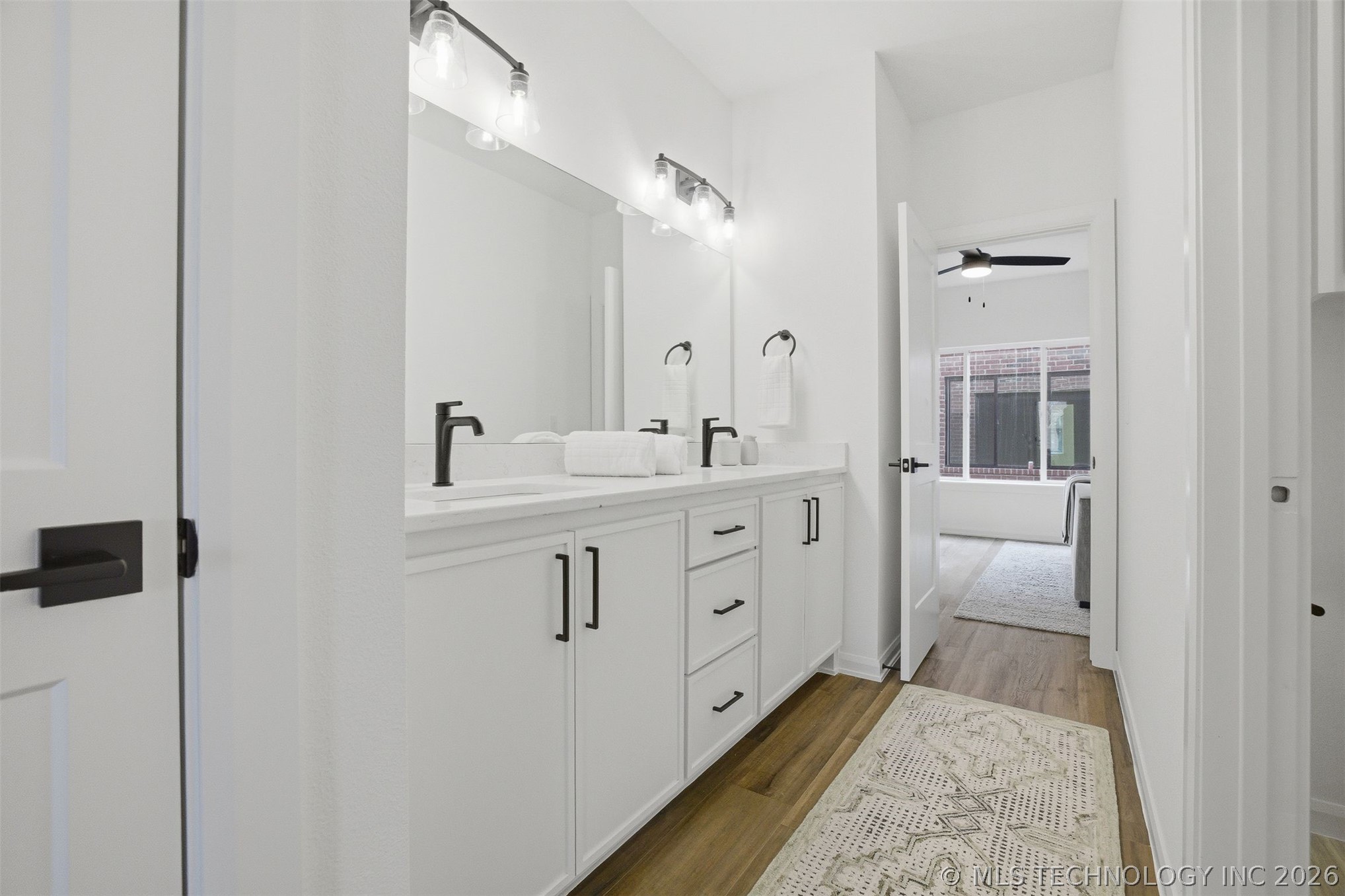 504 E B Street 1103