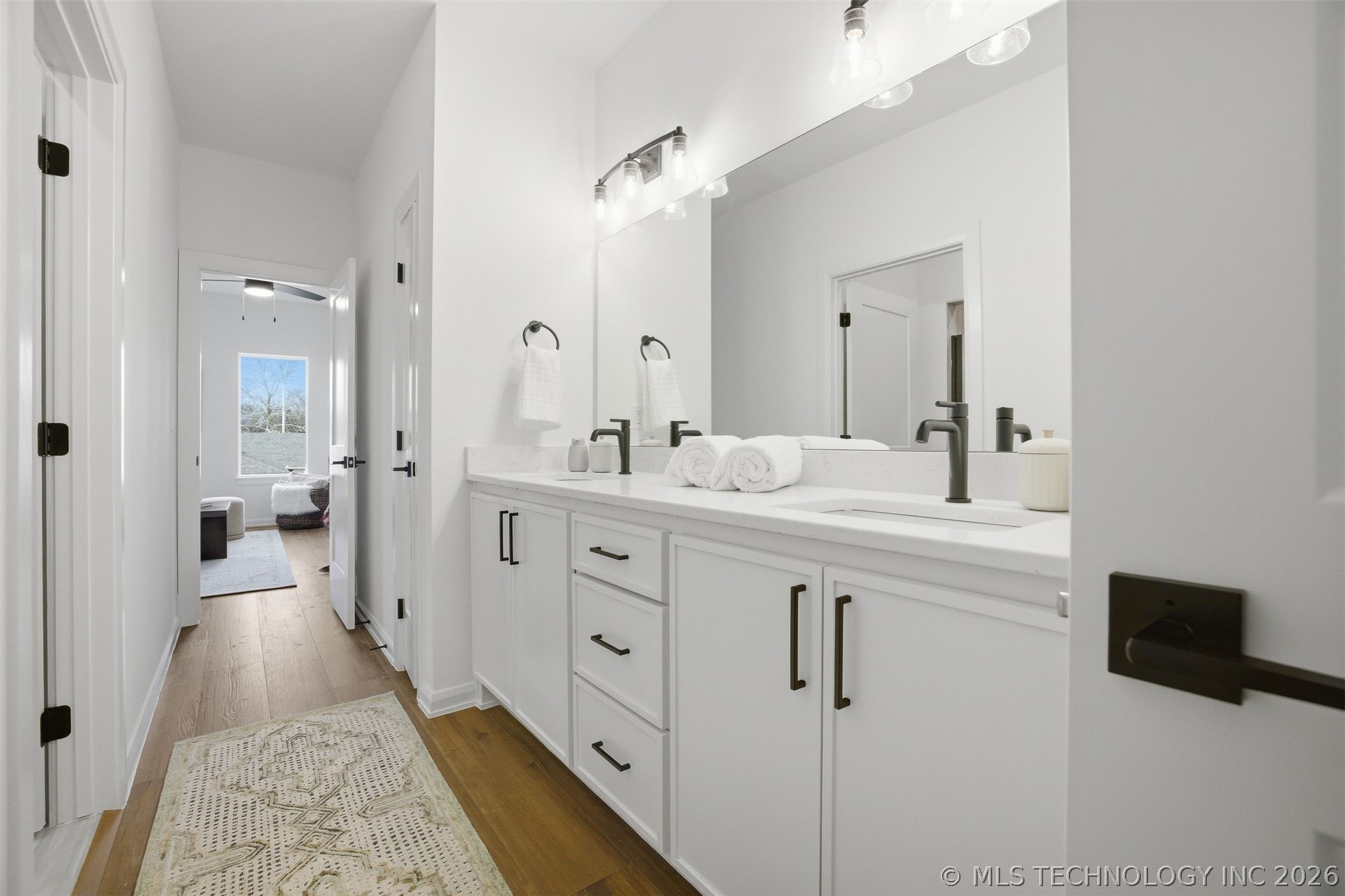 504 E B Street 1104