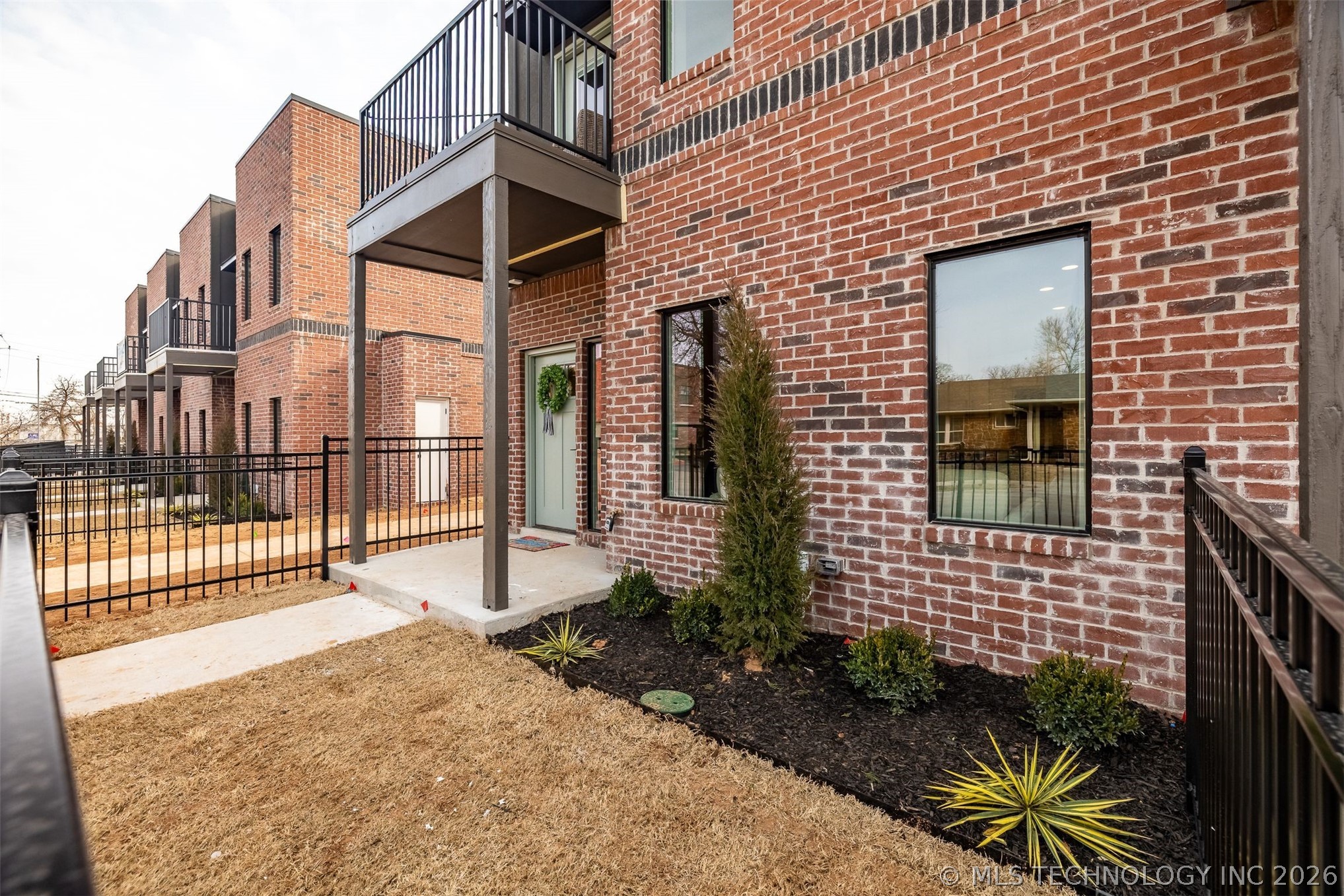 504 E B Street 2101