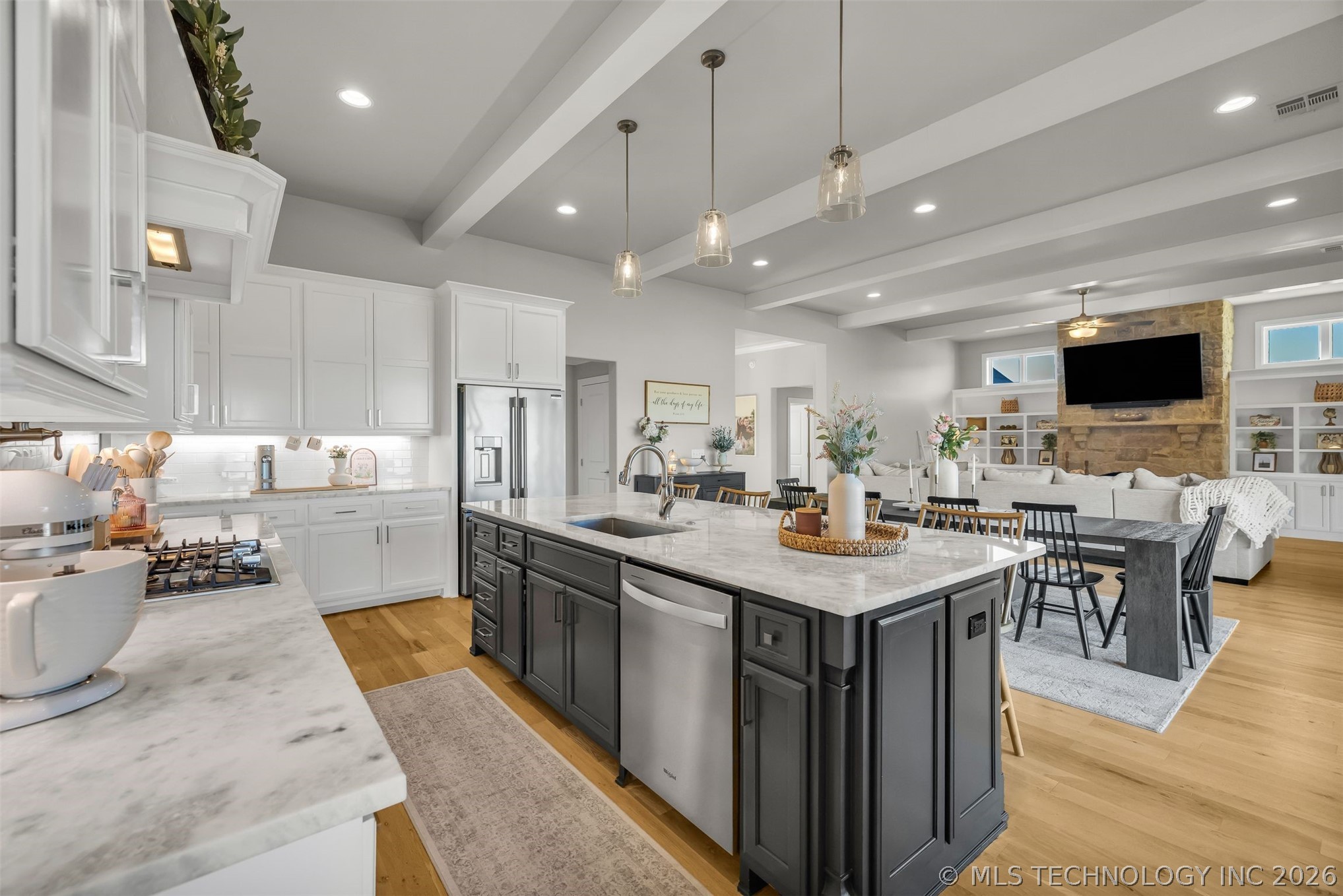 6738 S 309th East Avenue