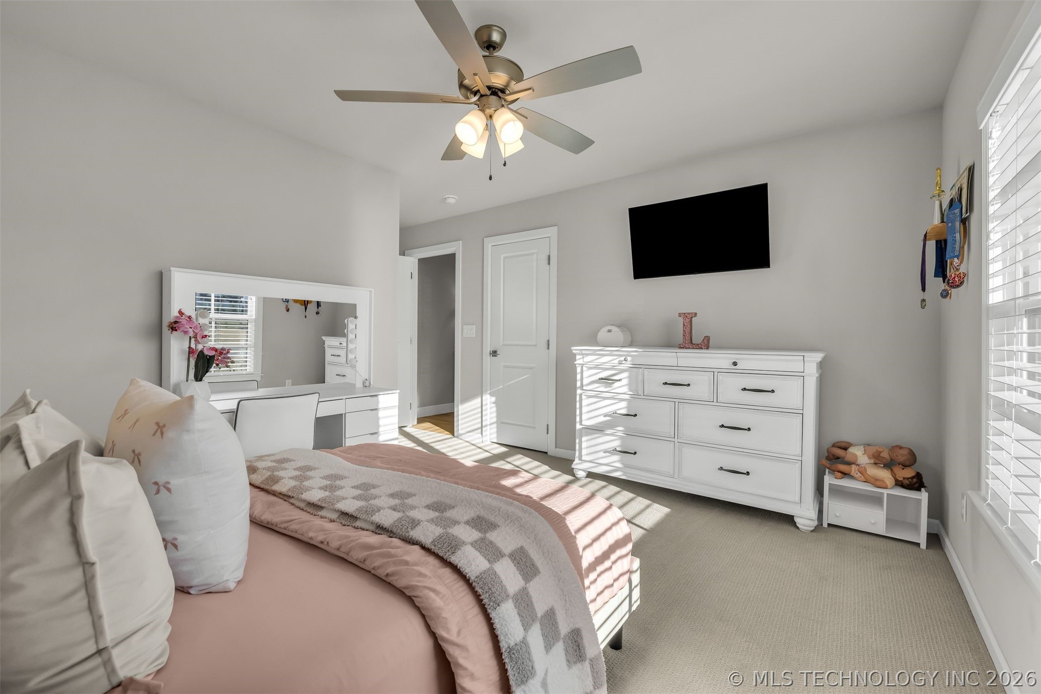 6738 S 309th East Avenue