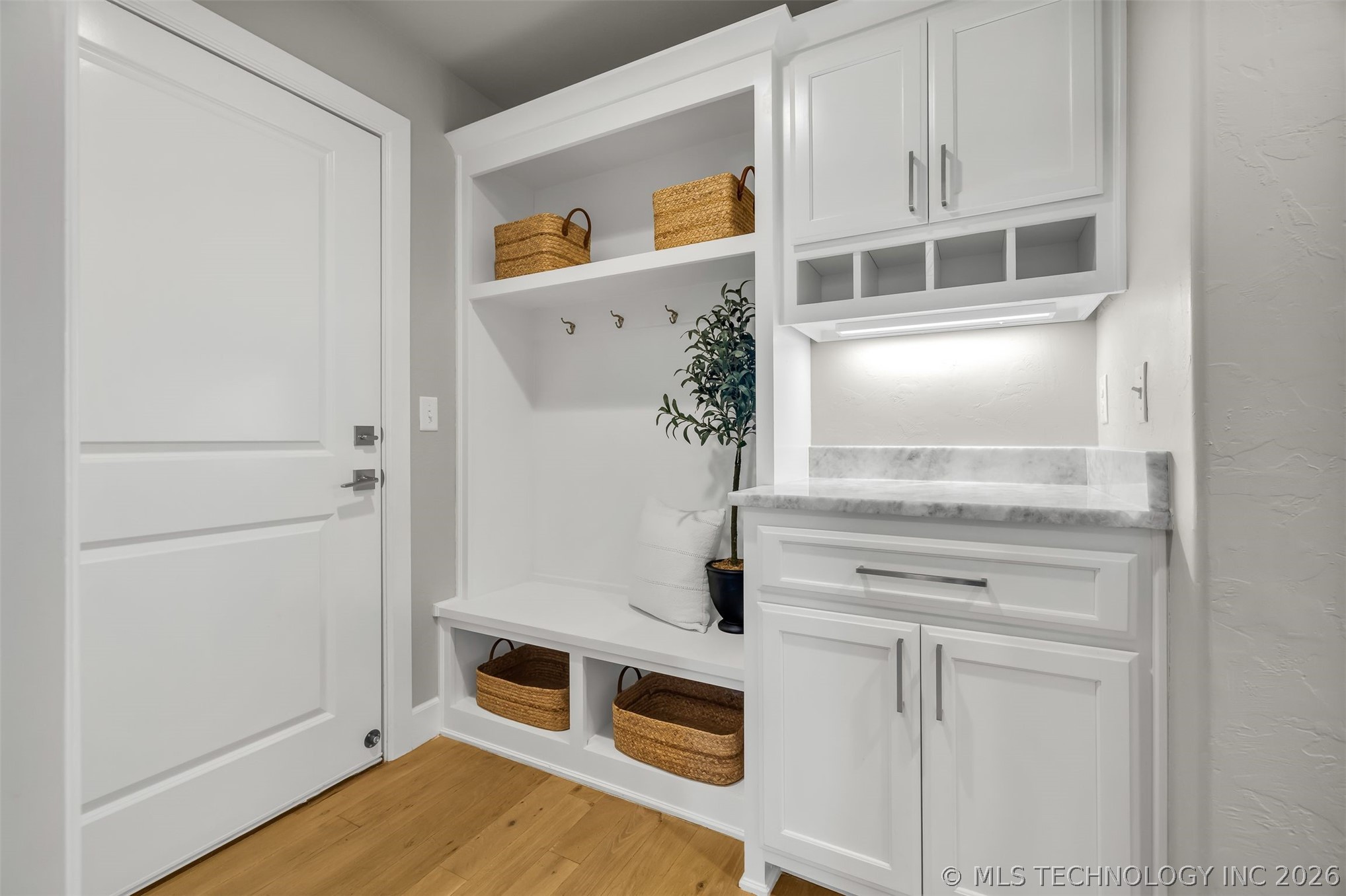 6738 S 309th East Avenue