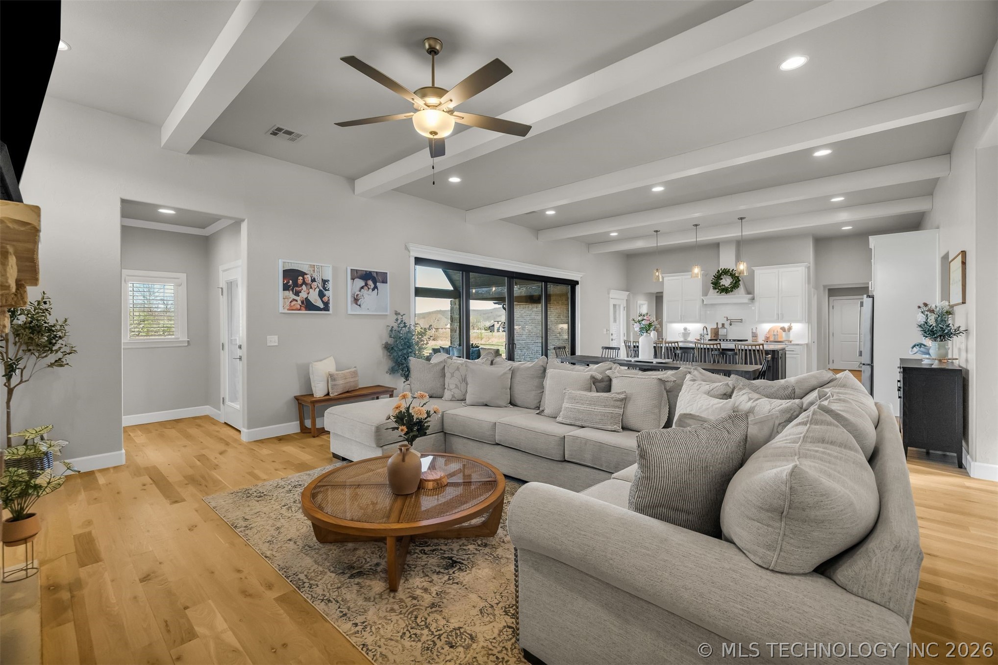 6738 S 309th East Avenue