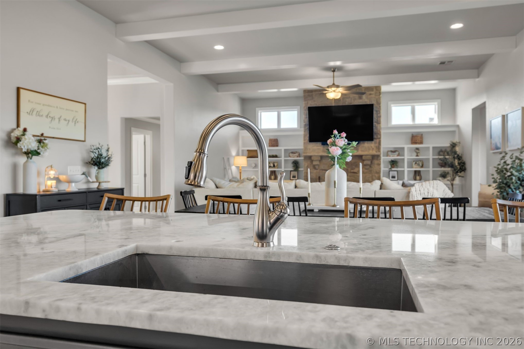 6738 S 309th East Avenue