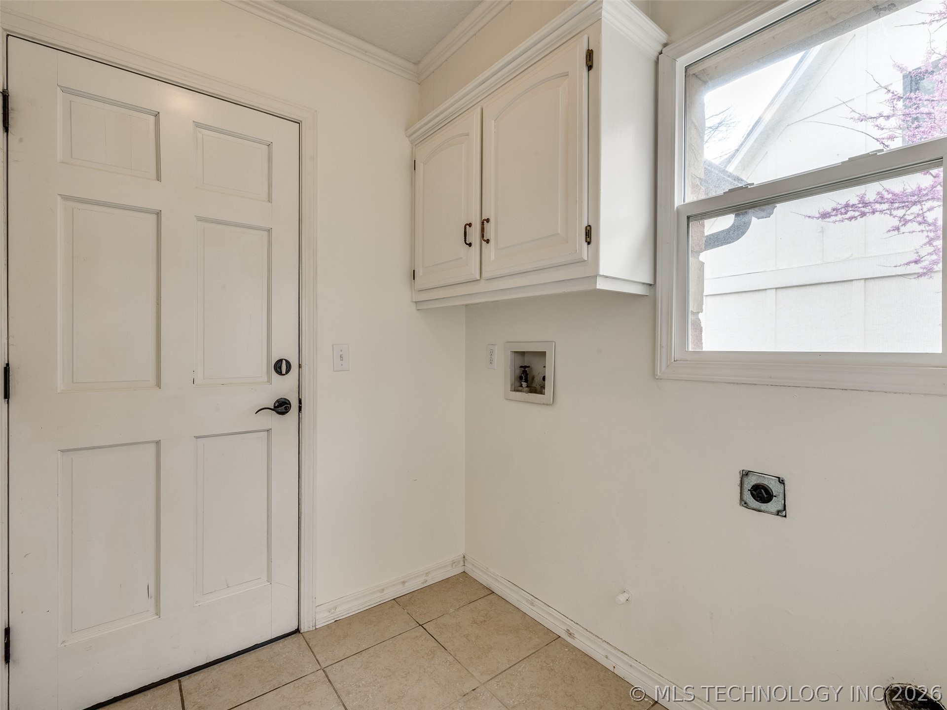 7545 E 65th Place