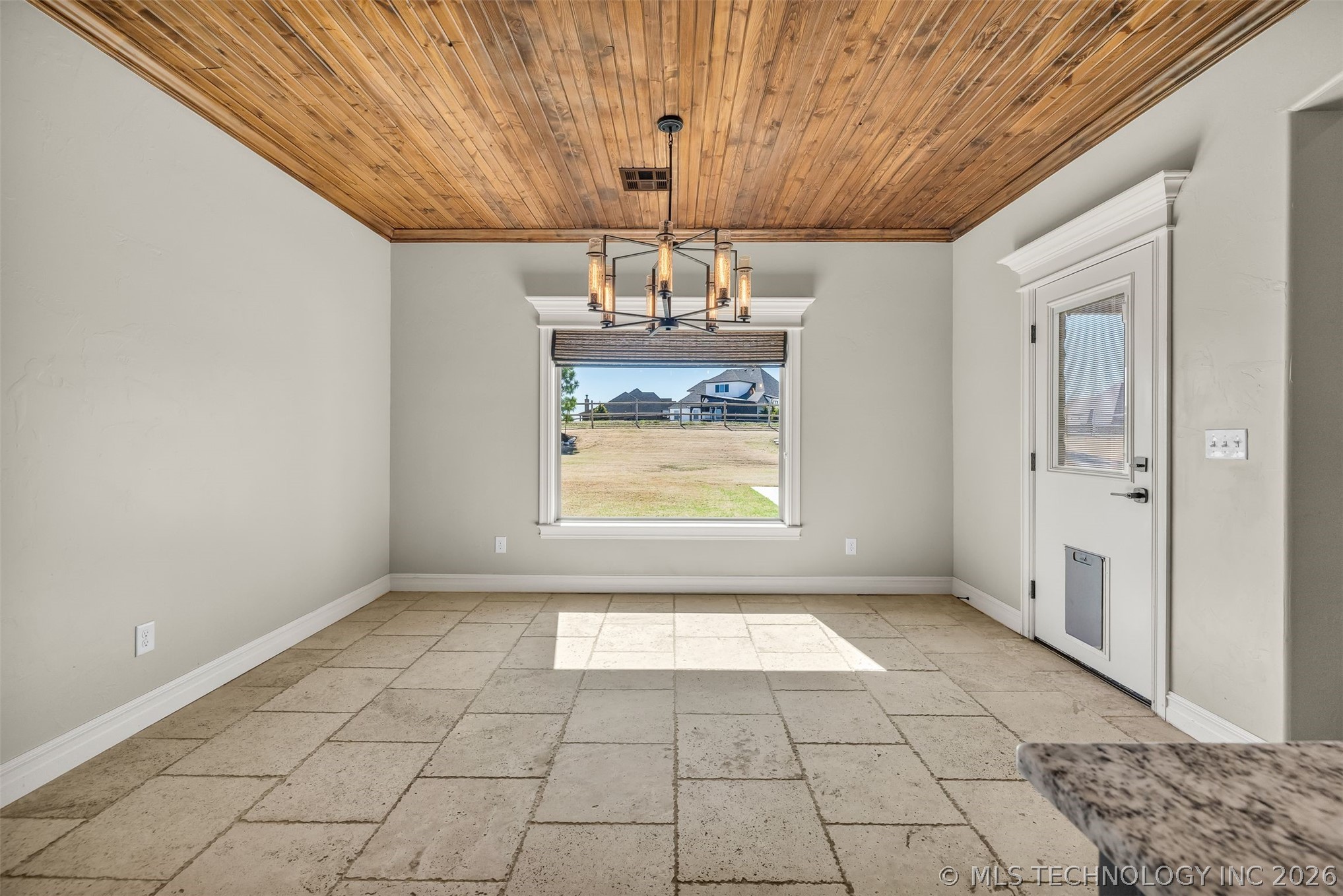 7106 E 89th Street North