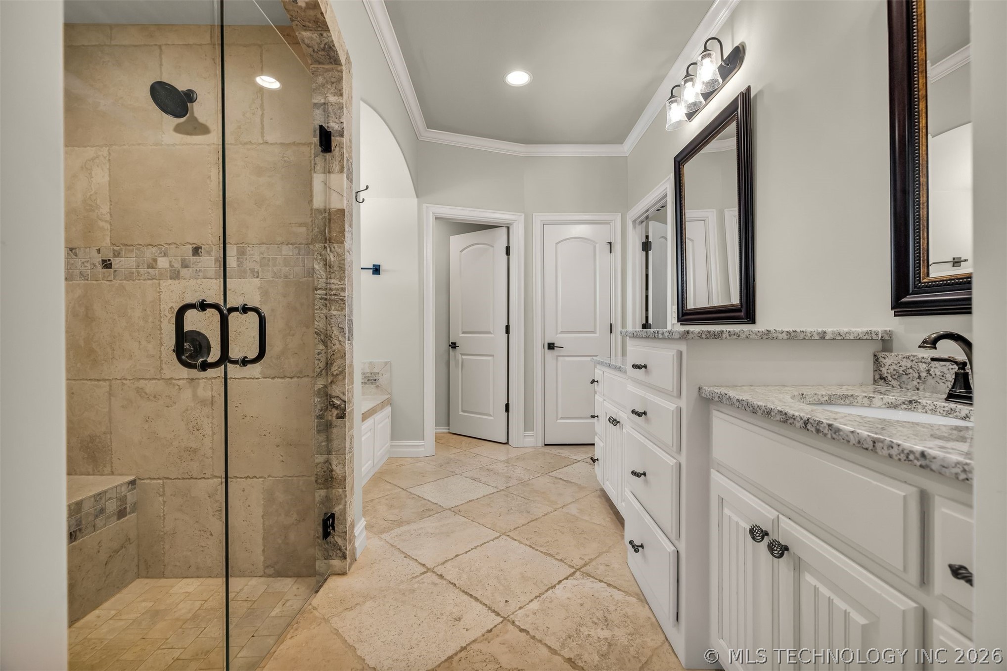 7106 E 89th Street North