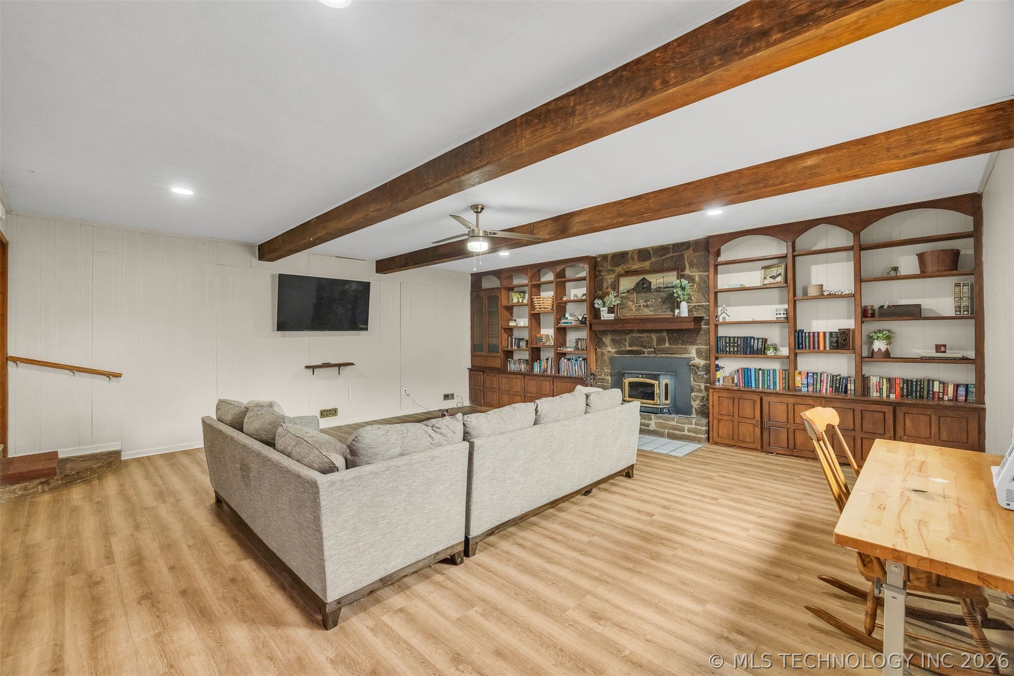 4604 Maple Drive