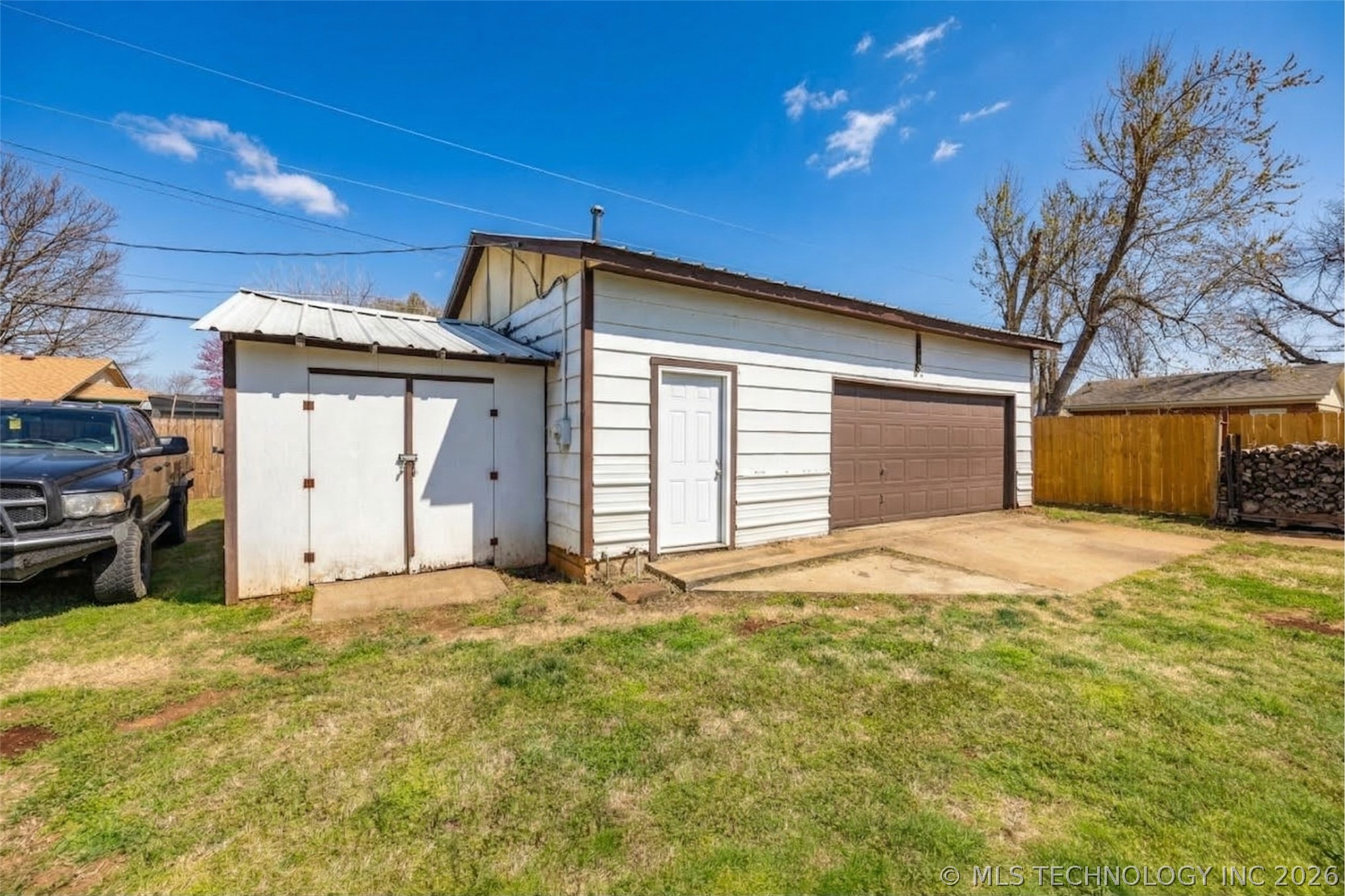 4604 Maple Drive