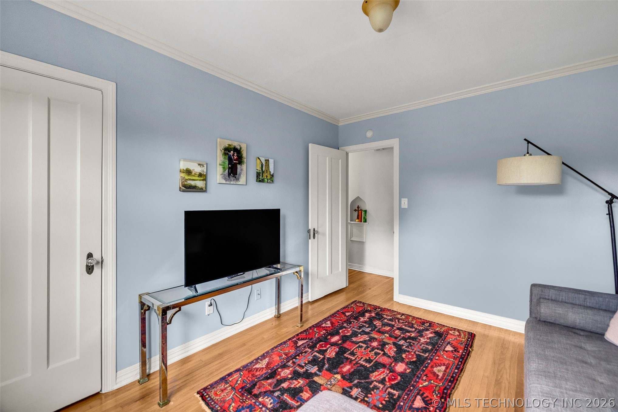 2711 E 14th Street