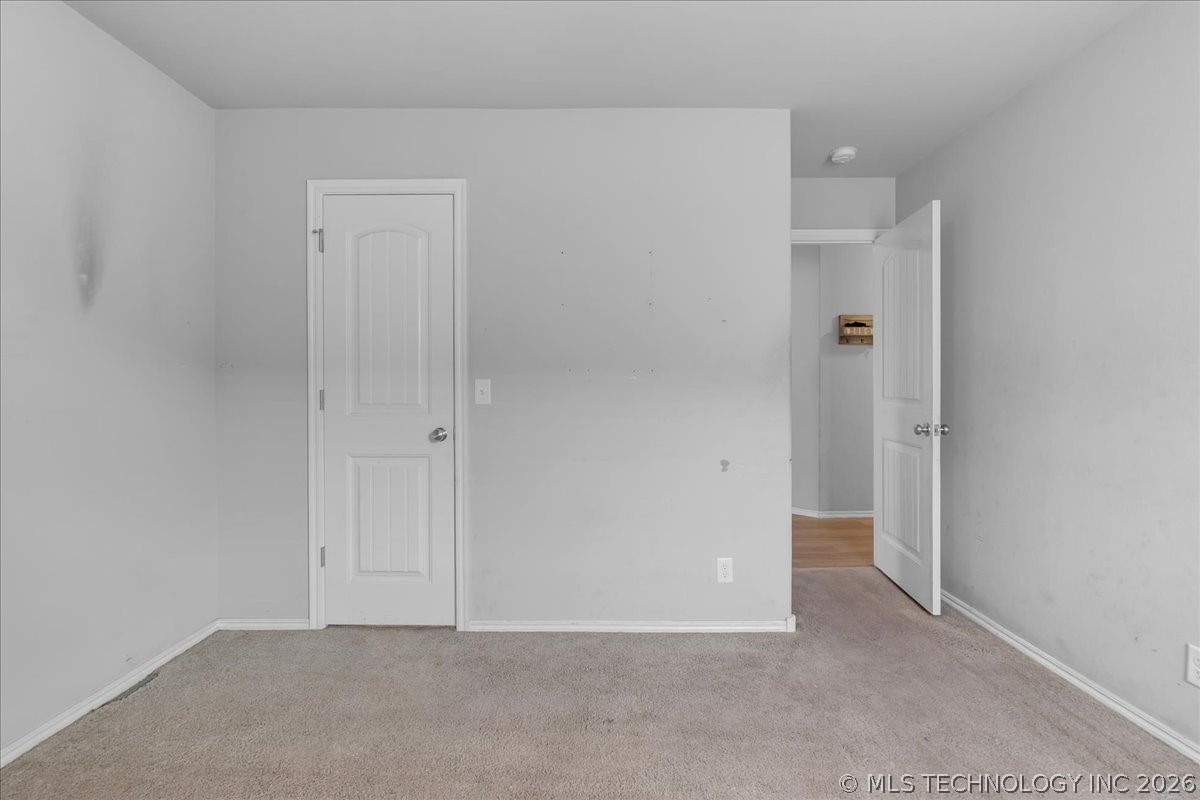 9044 S 254th East Avenue