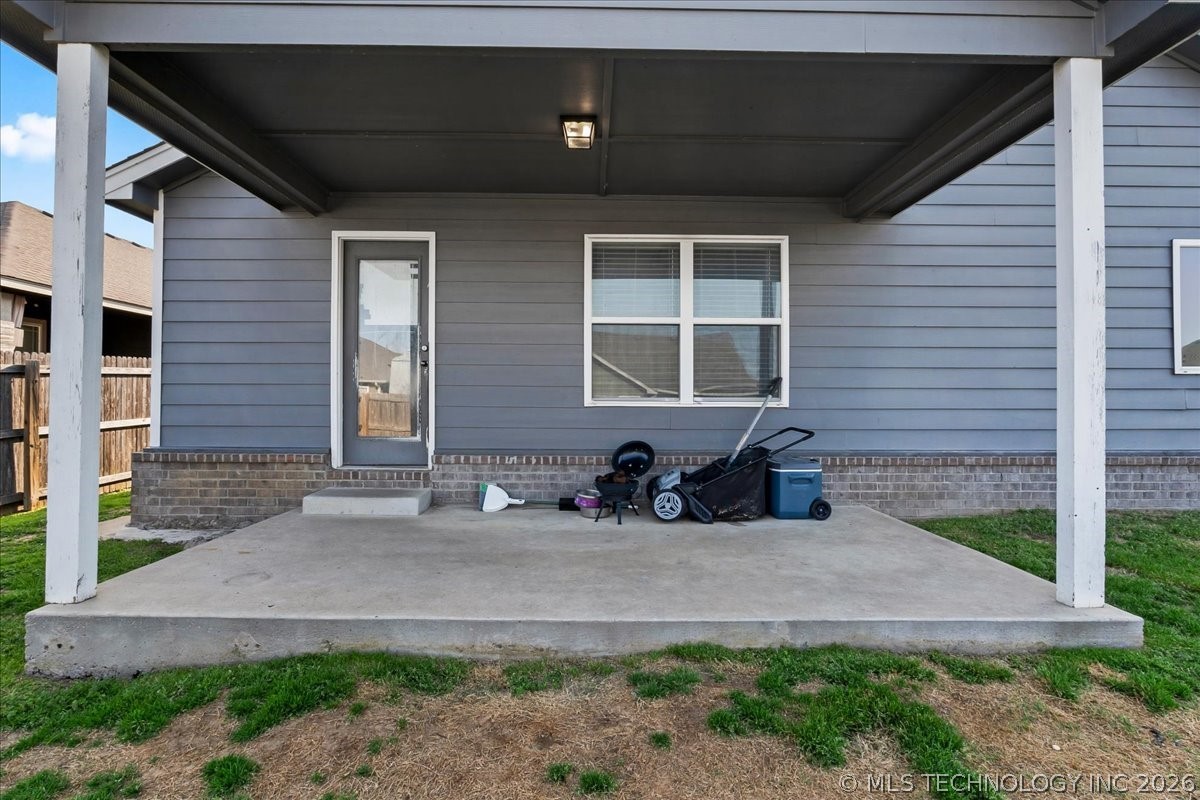 9044 S 254th East Avenue