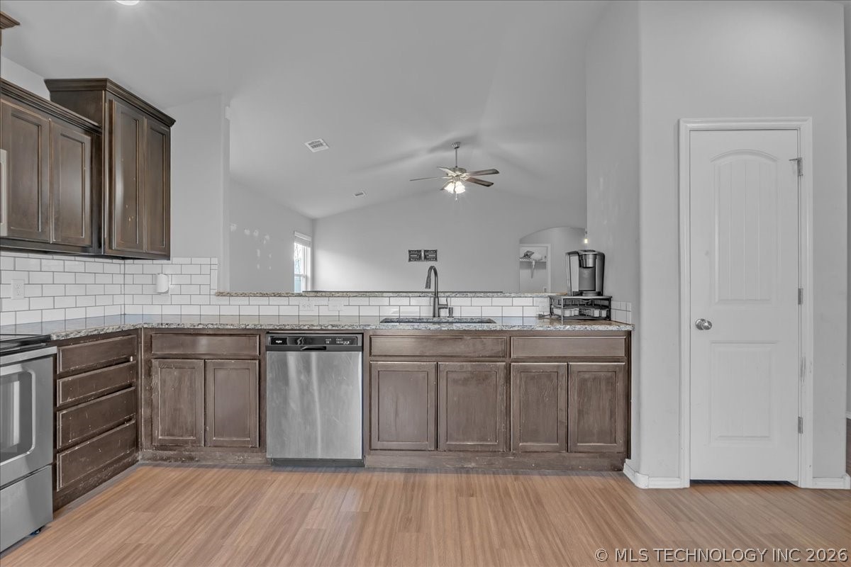 9044 S 254th East Avenue