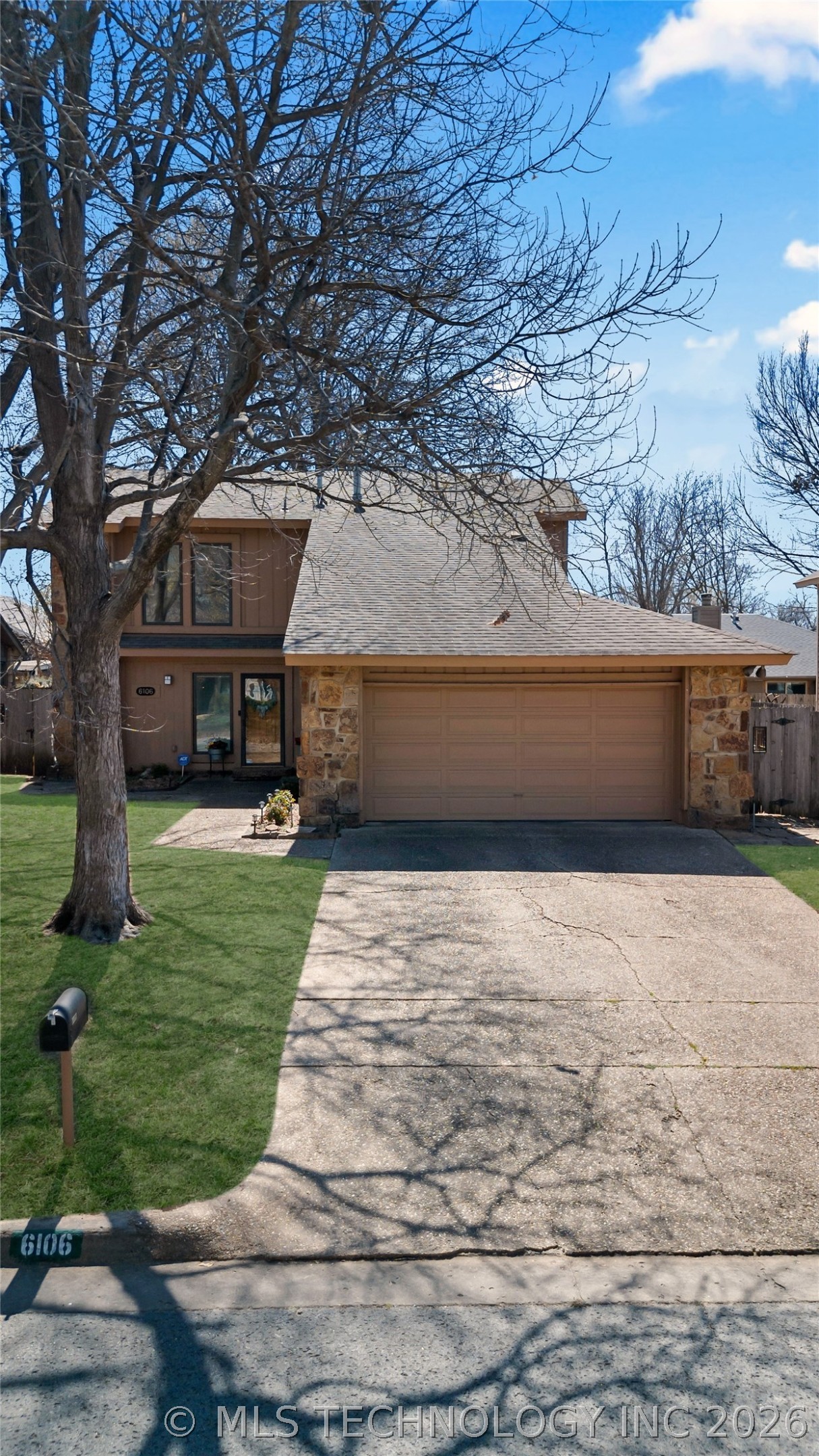 6106 E 93rd Street