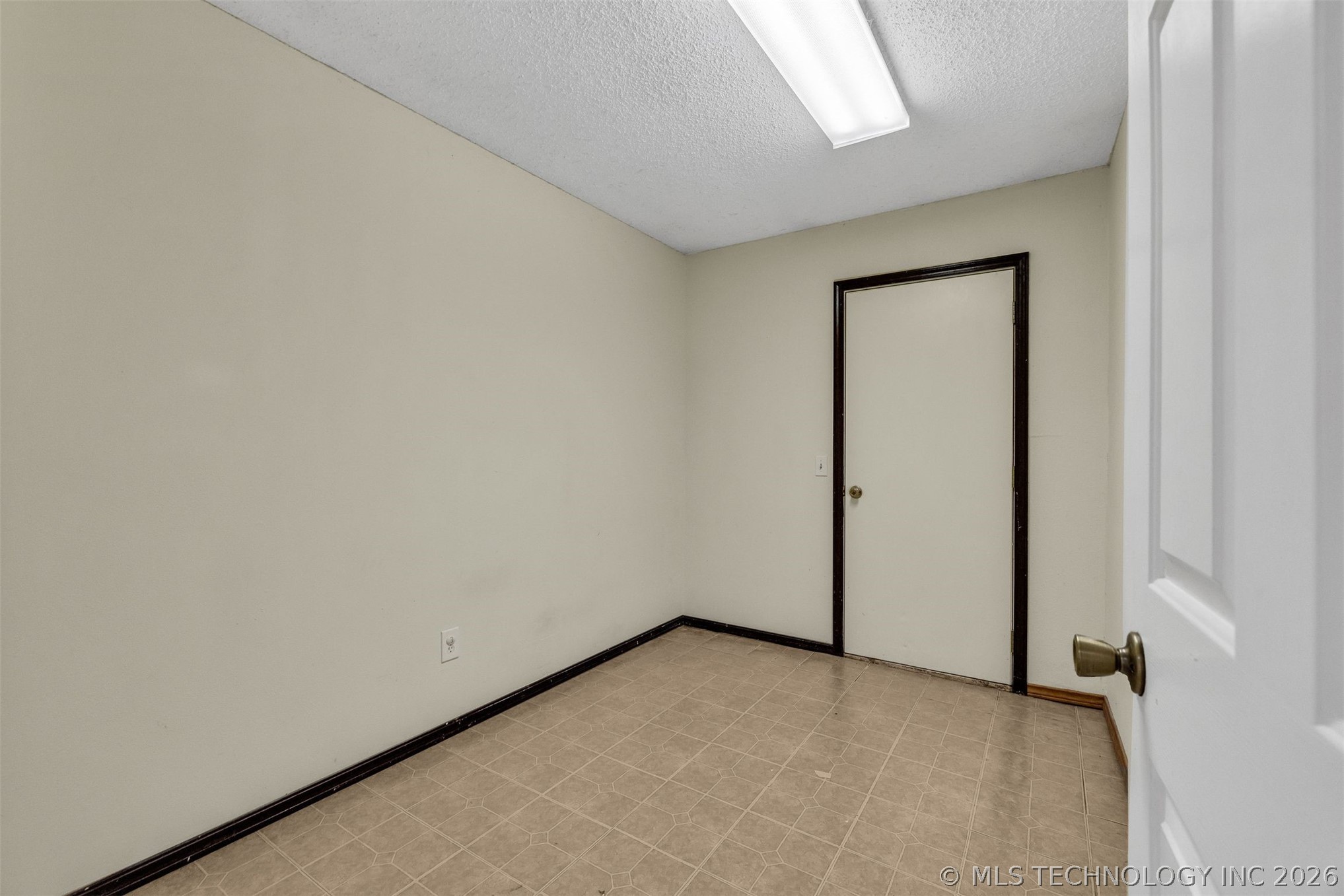 13827 S 283rd East Avenue