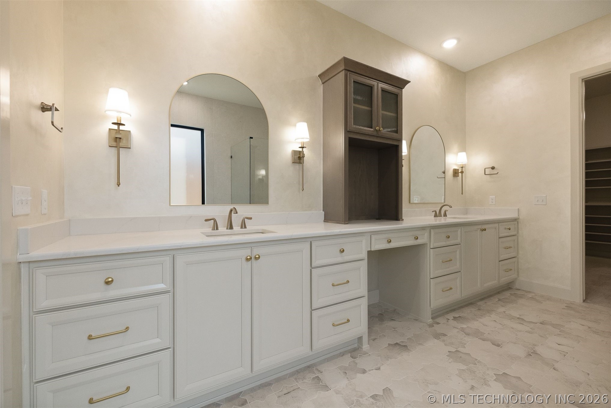 3150 S Madison Avenue