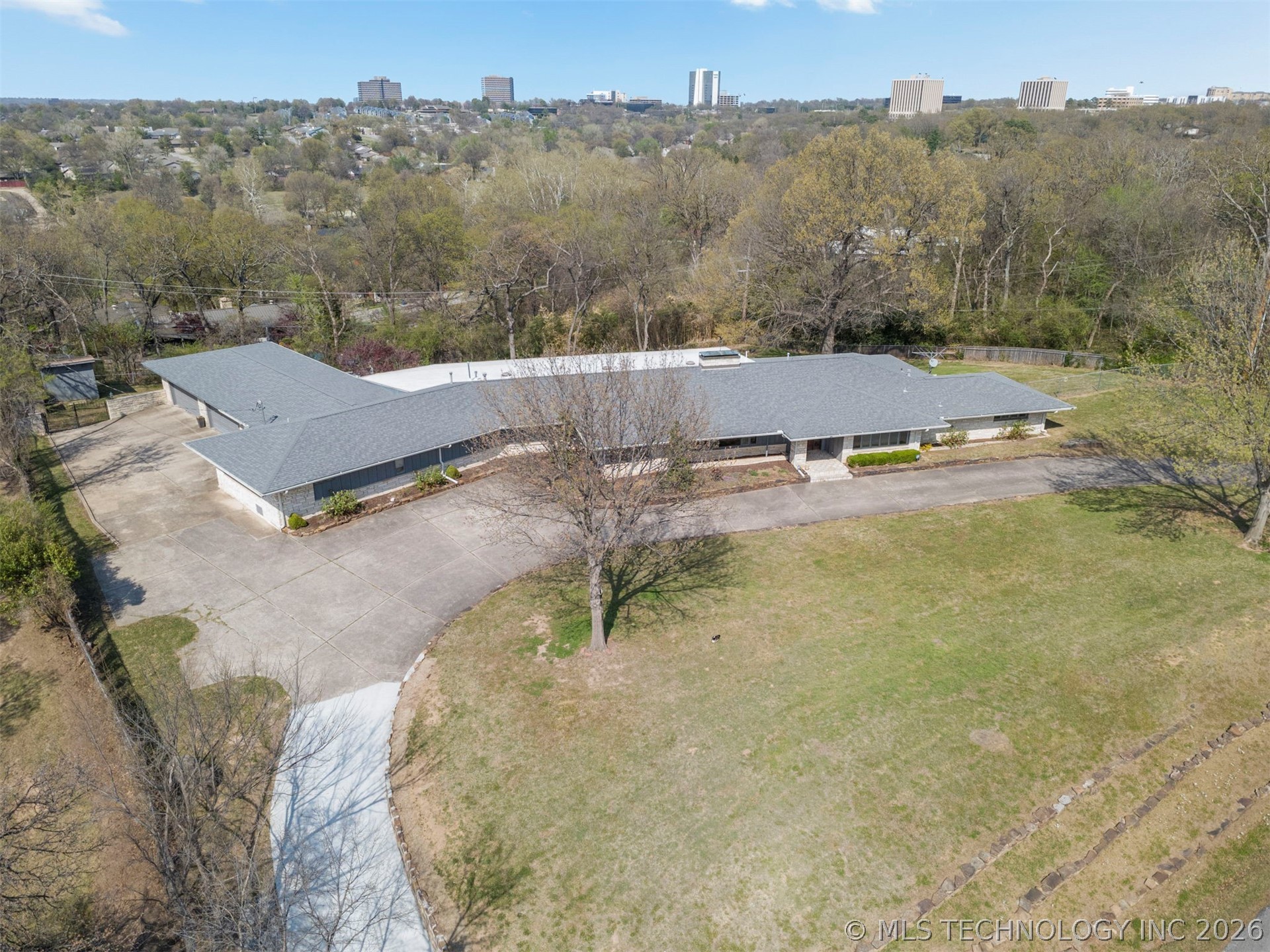 3811 E 74th Street