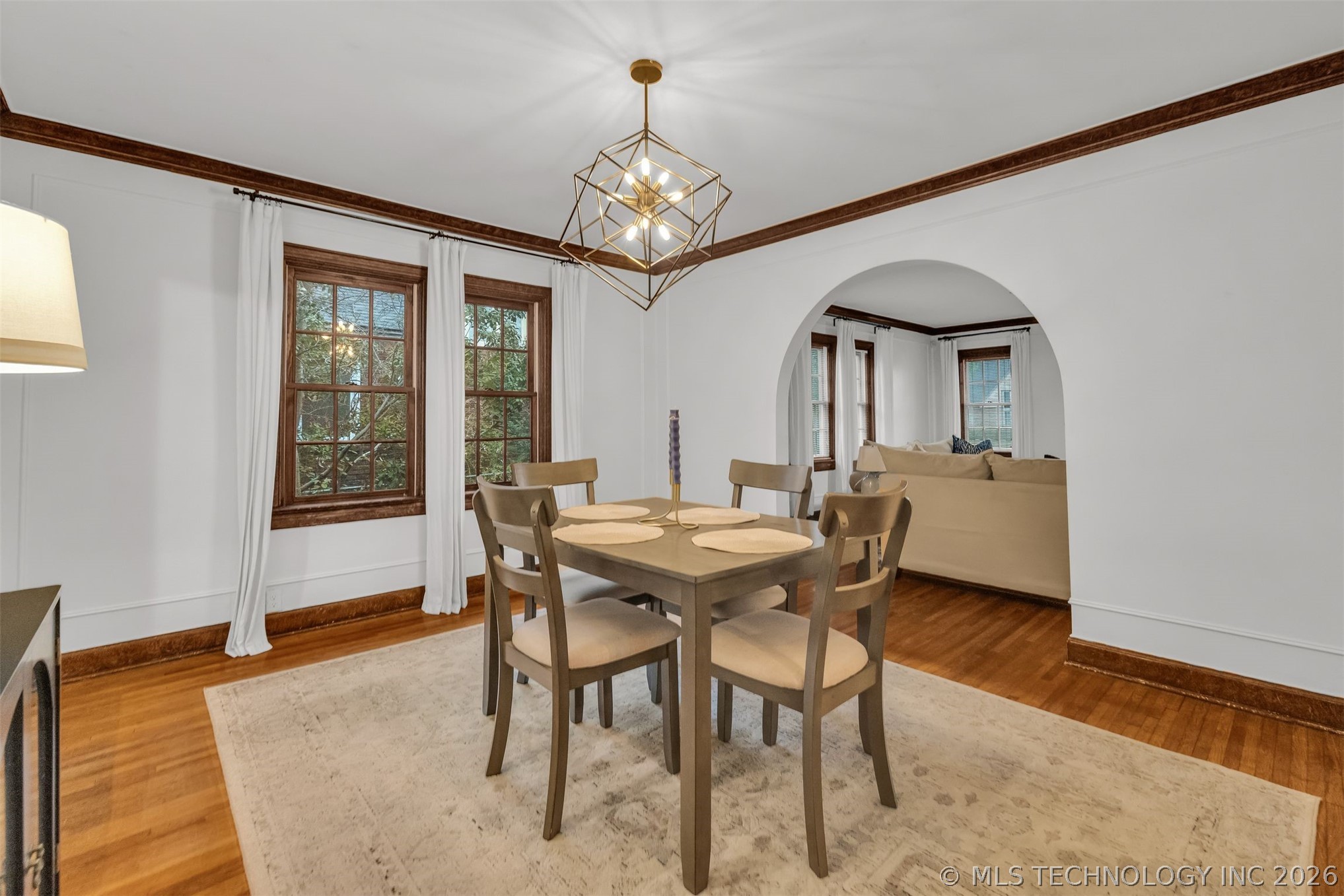 1640 S Evanston Avenue