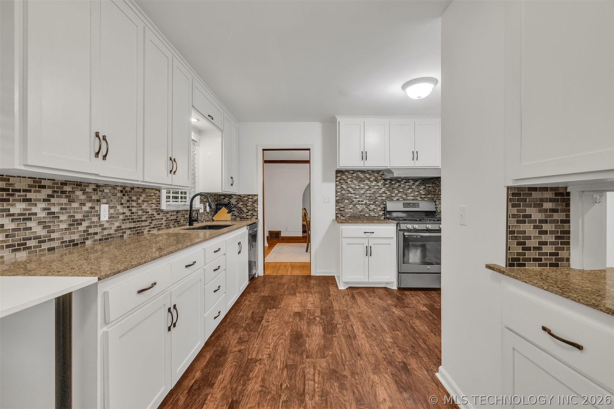 1640 S Evanston Avenue