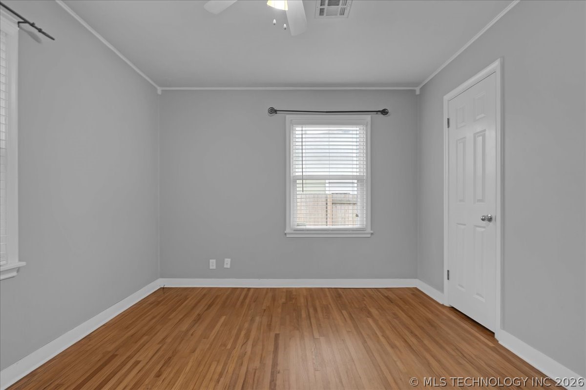 3820 S Detroit Avenue