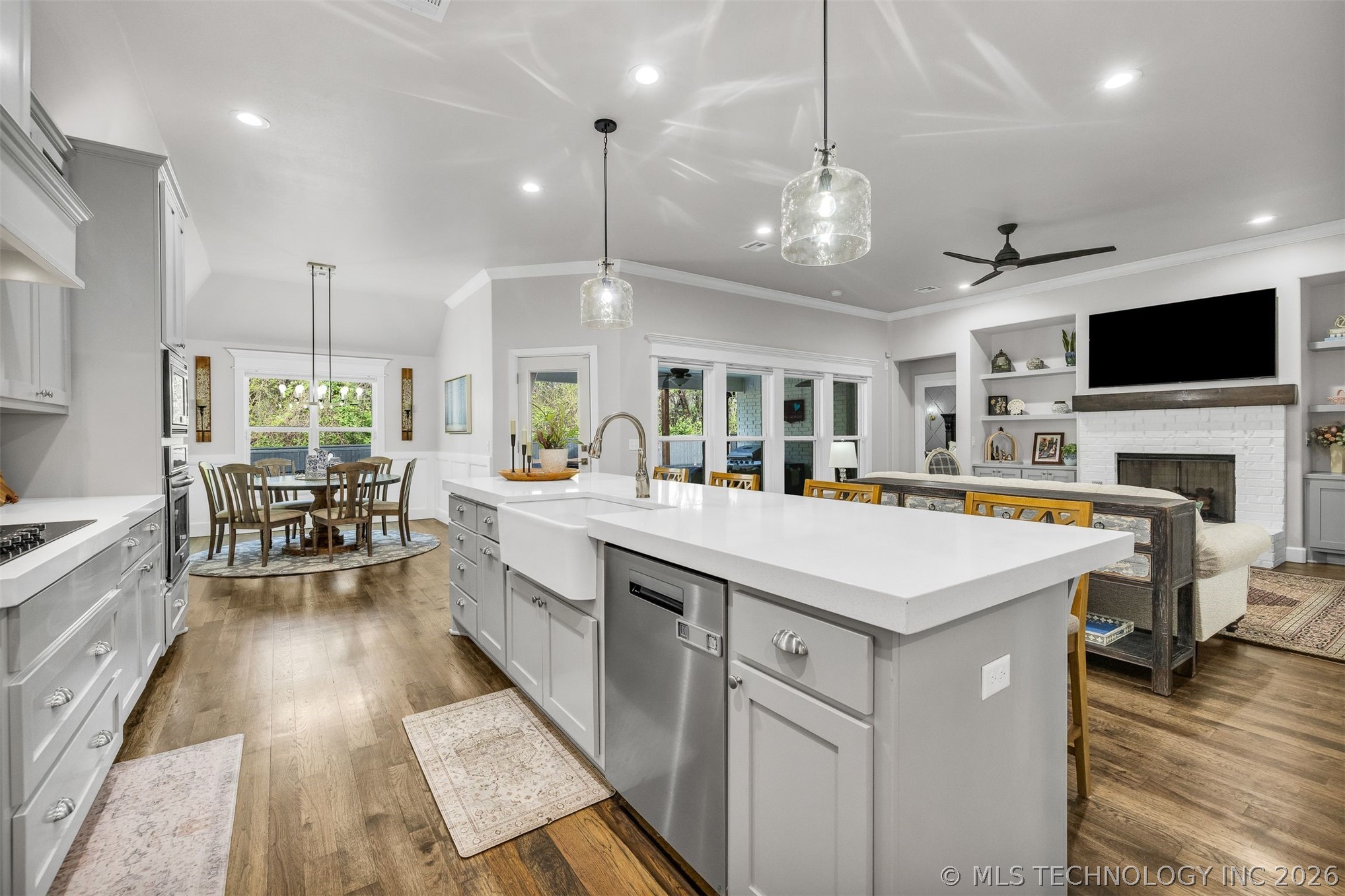 11940 S 68th East Avenue