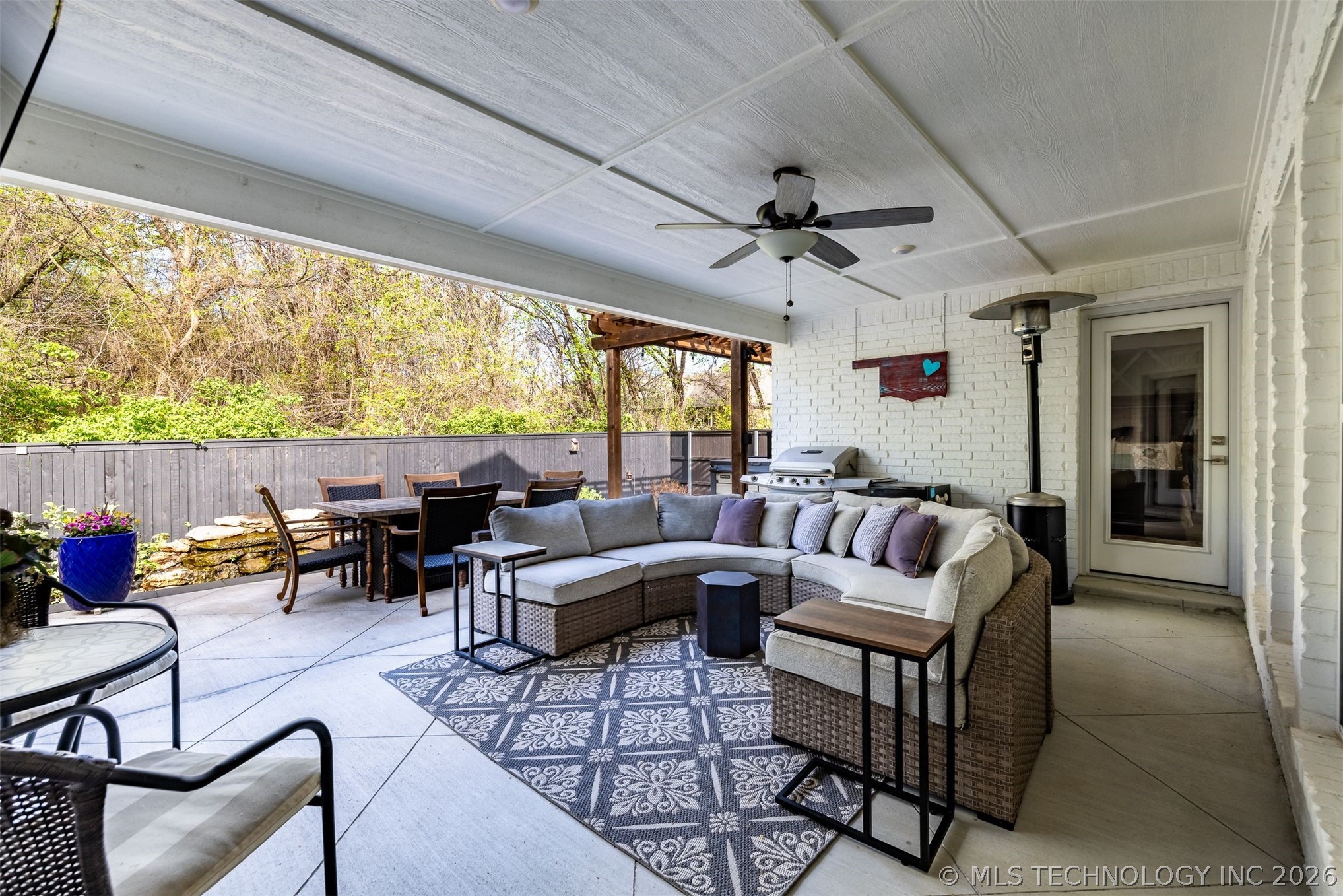 11940 S 68th East Avenue