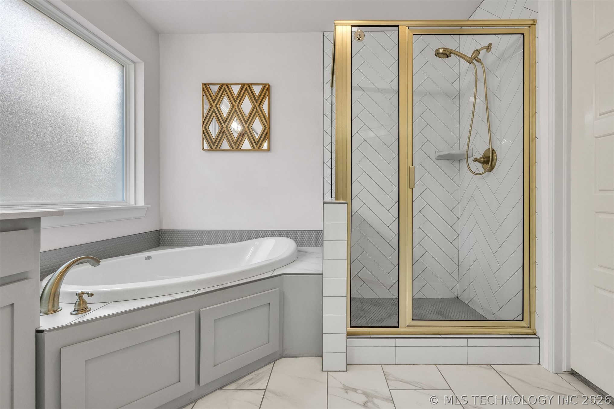 11940 S 68th East Avenue